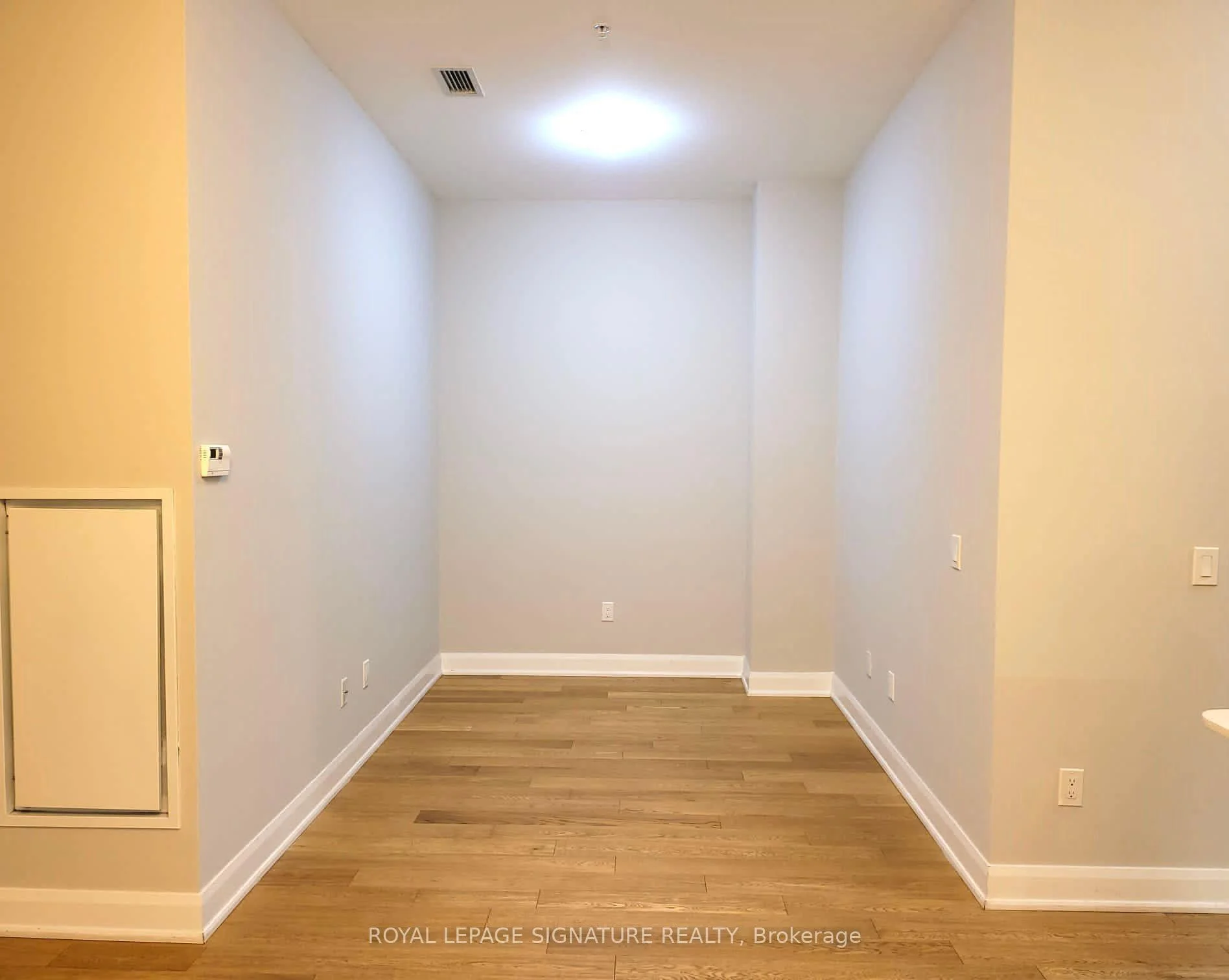 Photo 24 of Unit 123, 2480 Prince Michael Drive, Oakville, Joshua Creek — HOMEH