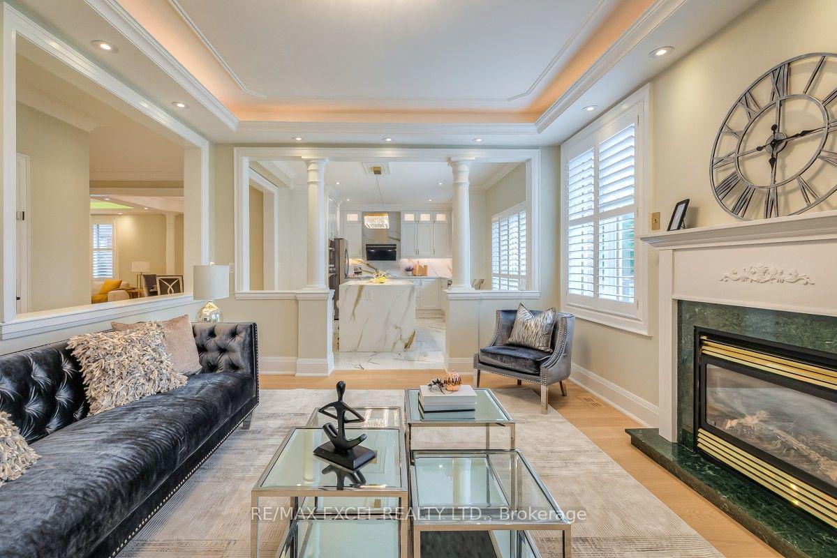 Photo 12 of 32 Grapevine Circle, Scarborough, Rouge — HOMEH