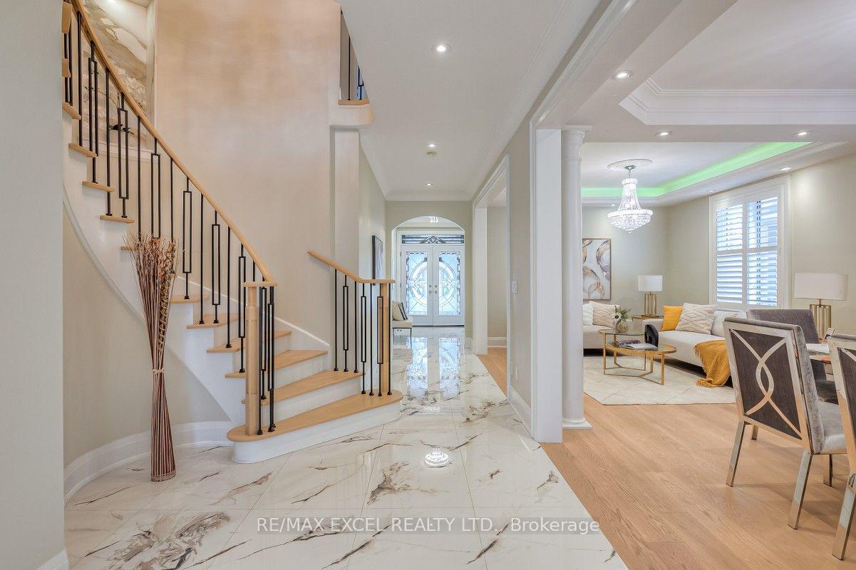 Photo 21 of 32 Grapevine Circle, Scarborough, Rouge — HOMEH