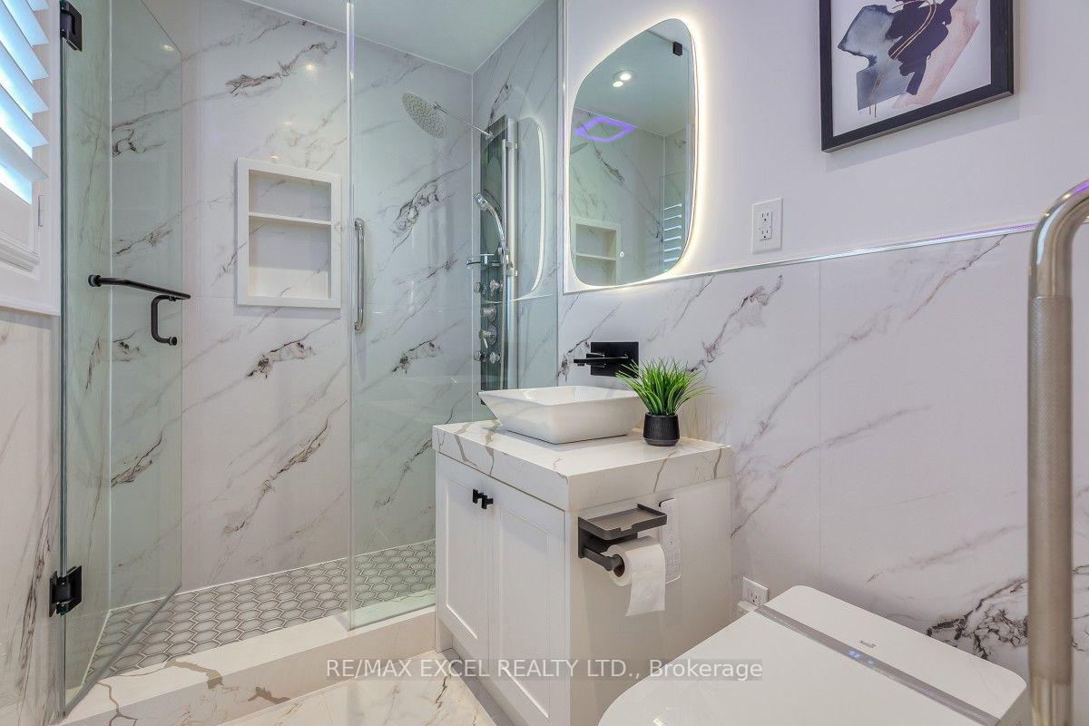 Photo 38 of 32 Grapevine Circle, Scarborough, Rouge — HOMEH