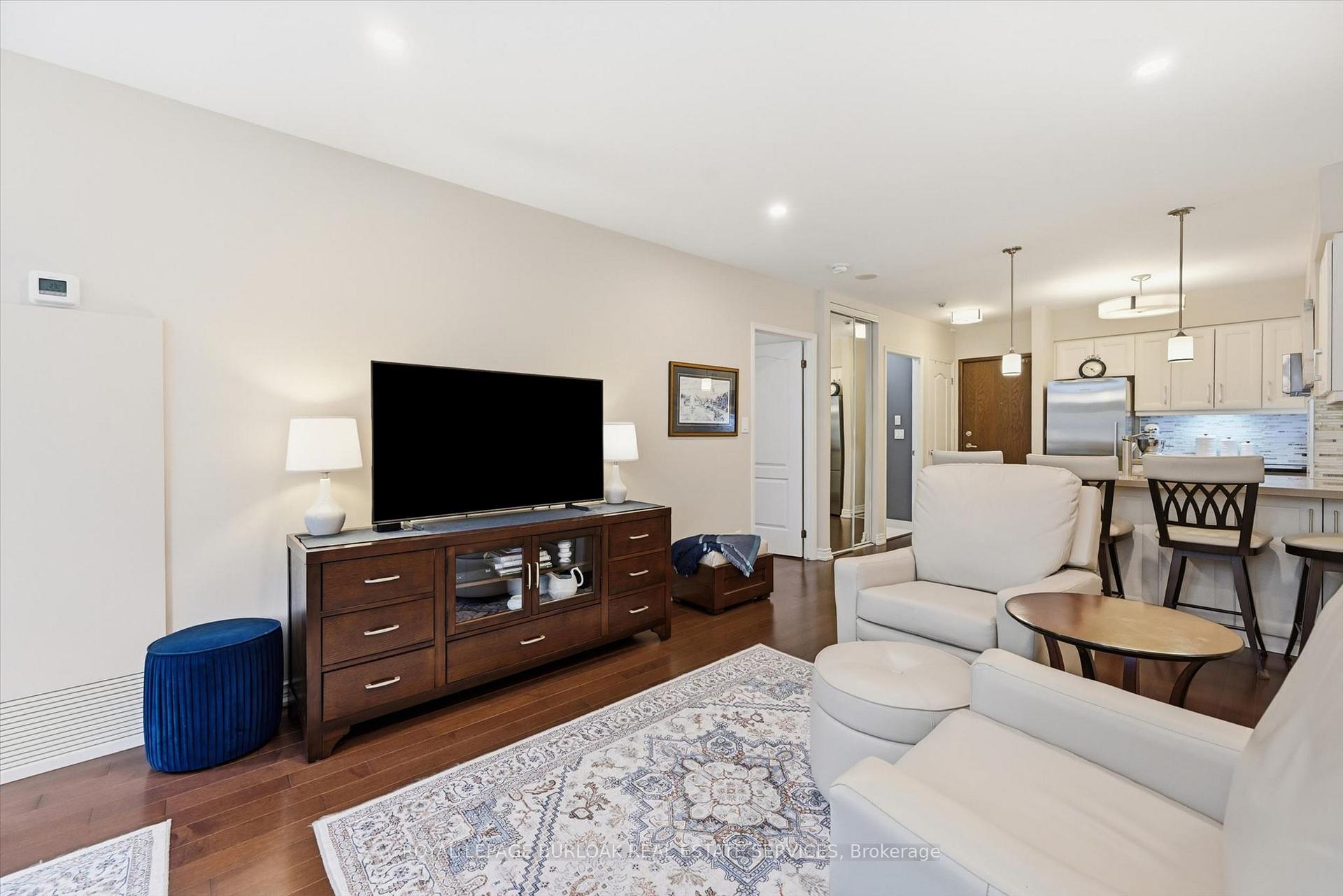 Photo 11 of Unit 110, 1276 Maple Crossing Boulevard, Burlington, Brant — HOMEH
