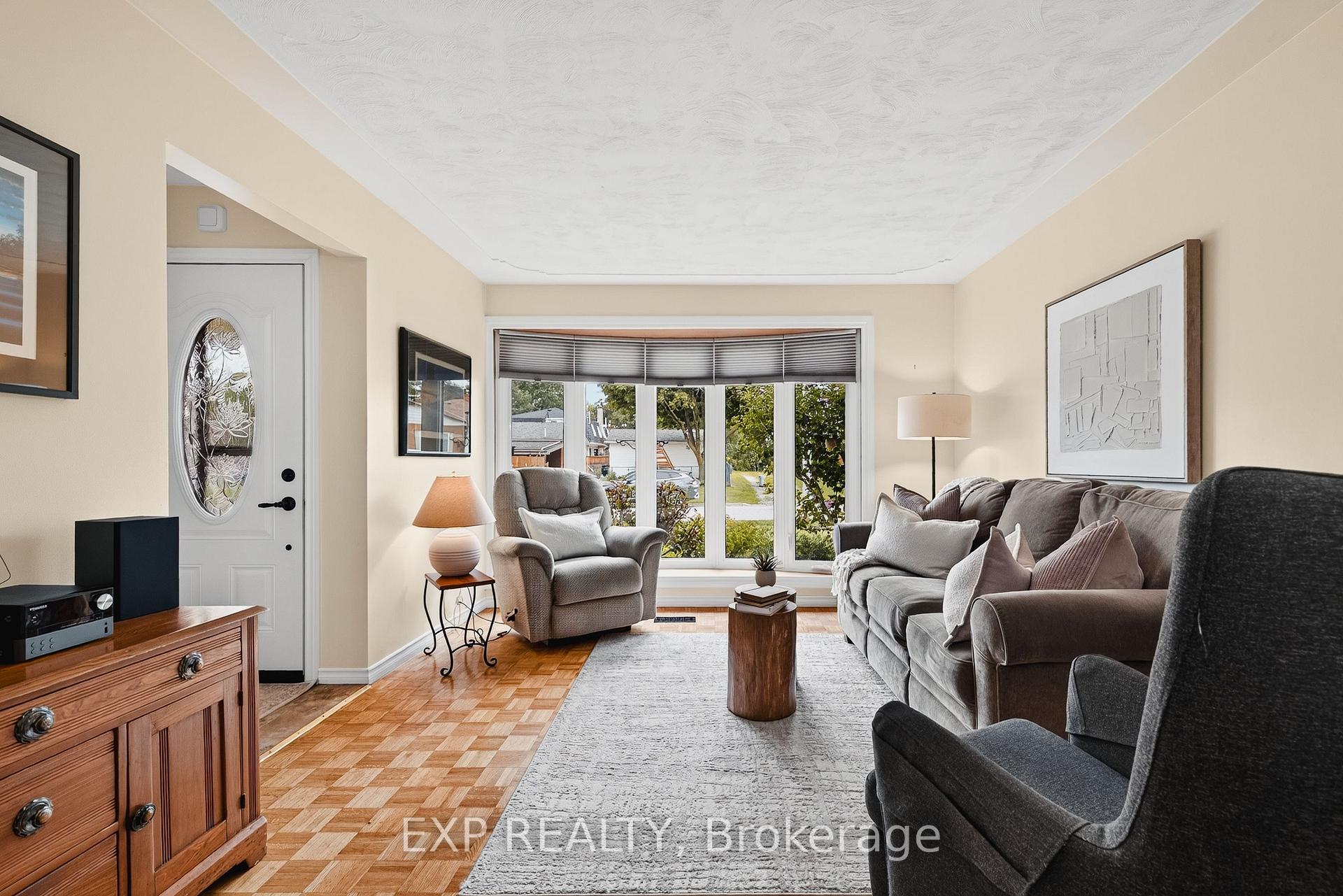 Photo 10 of 1393 Pineview Avenue, Cambridge, Lang's Farm — HOMEH