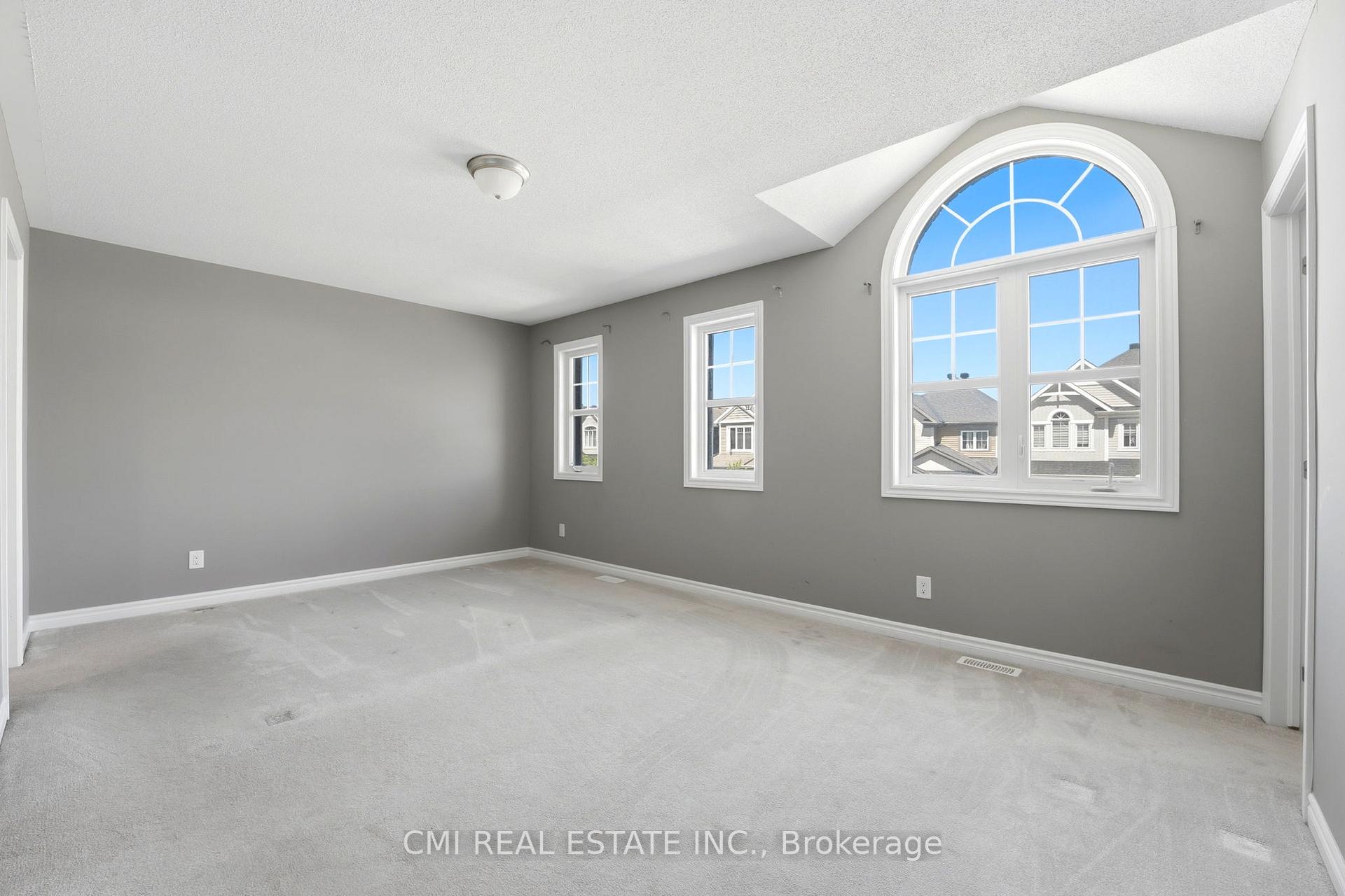 Photo 21 of 325 Sweetclover Way, Ottawa, Avalon West — HOMEH