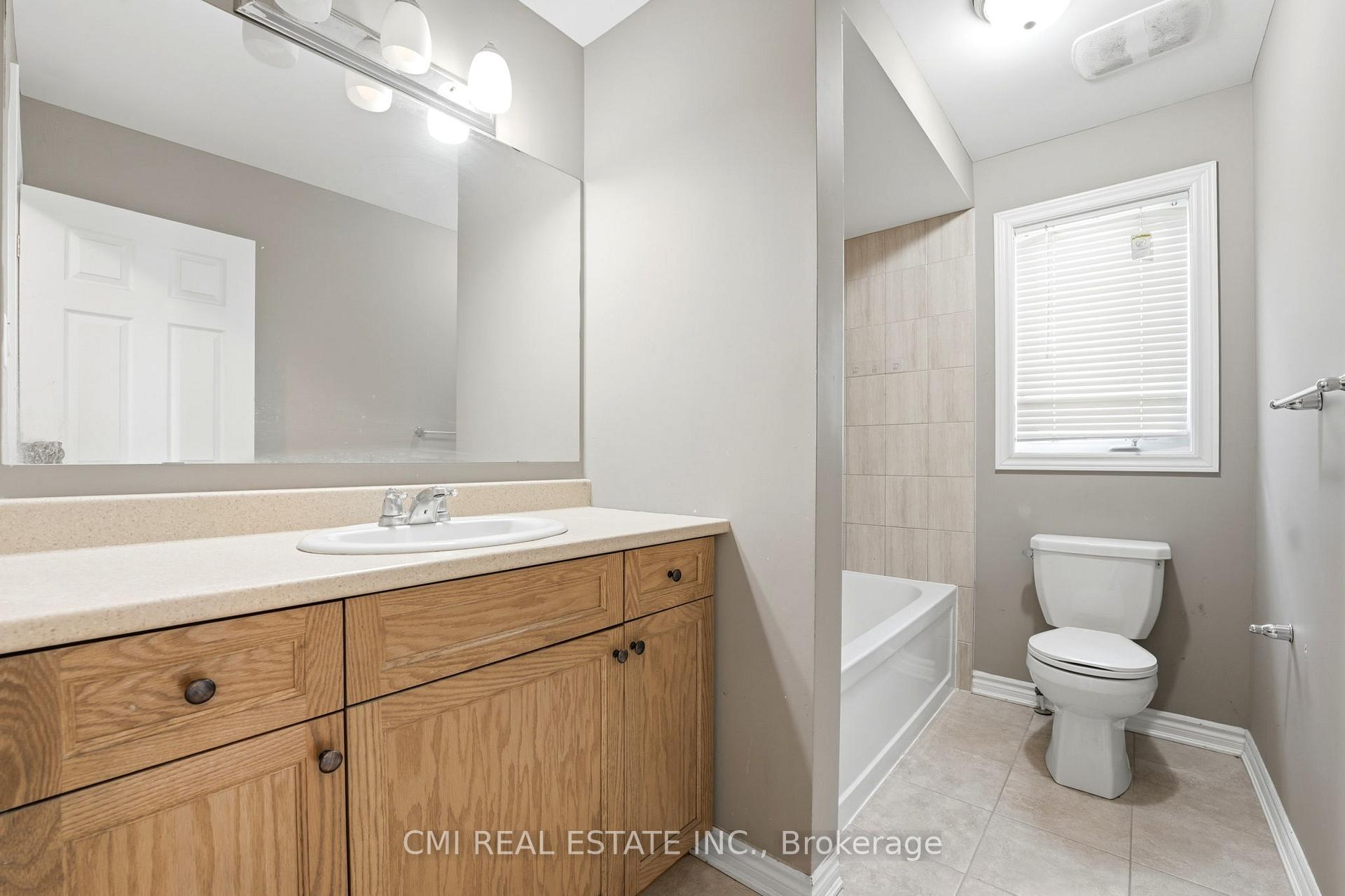Photo 34 of 325 Sweetclover Way, Ottawa, Avalon West — HOMEH