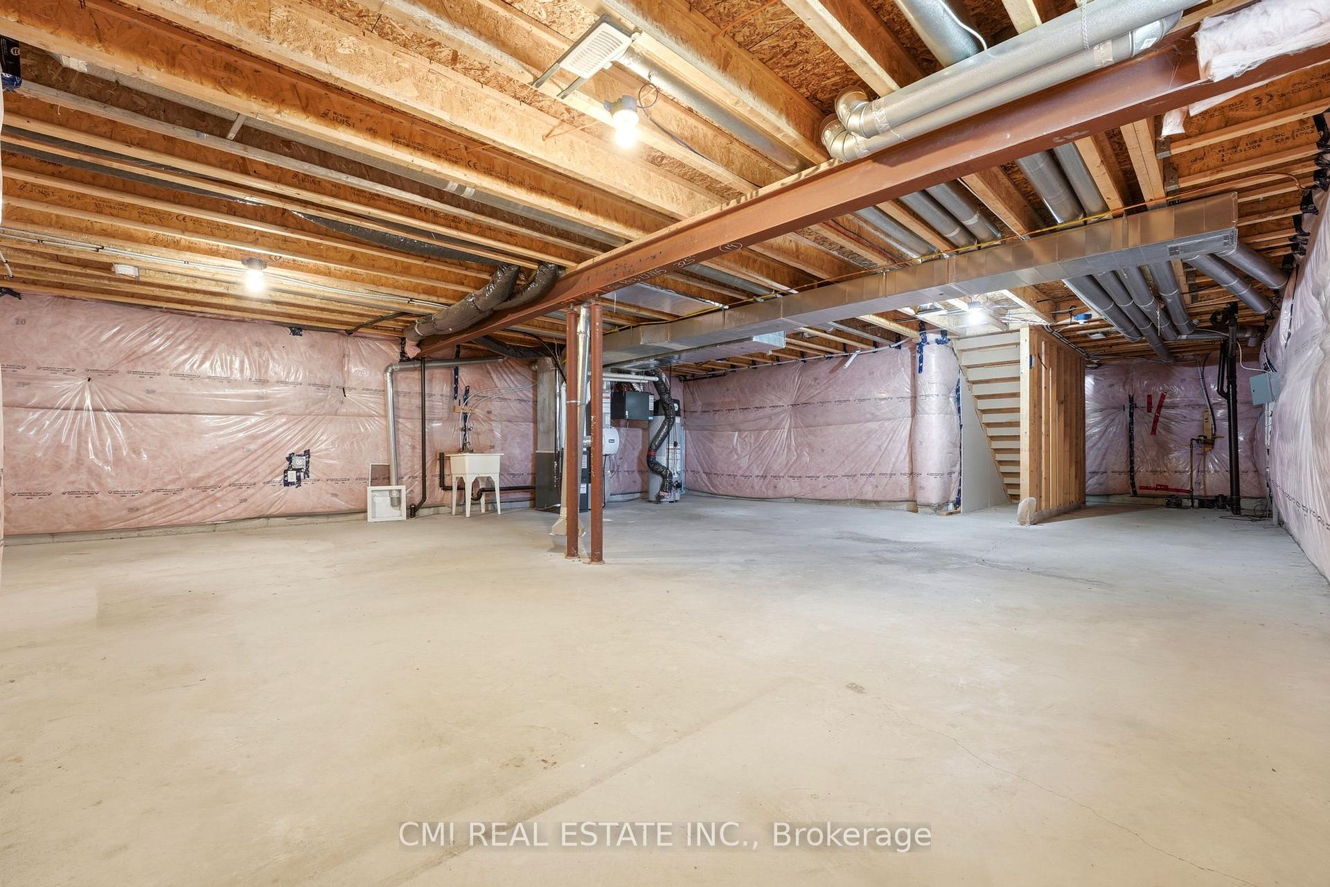 Photo 37 of 325 Sweetclover Way, Ottawa, Avalon West — HOMEH