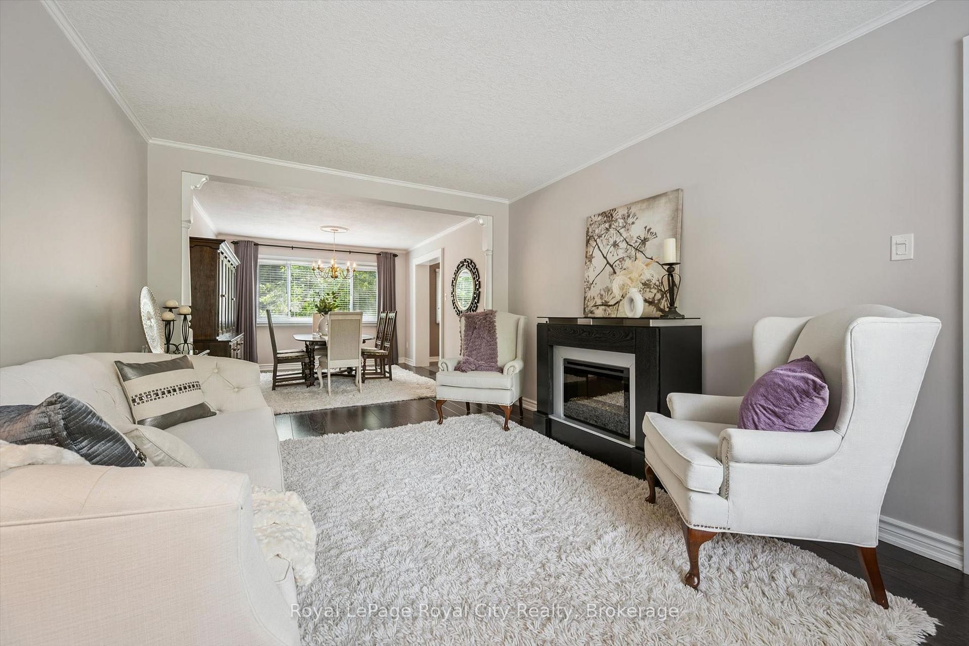 Photo 5 of Unit 2, 30 Green Valley Drive, Kitchener, Pioneer Park — HOMEH