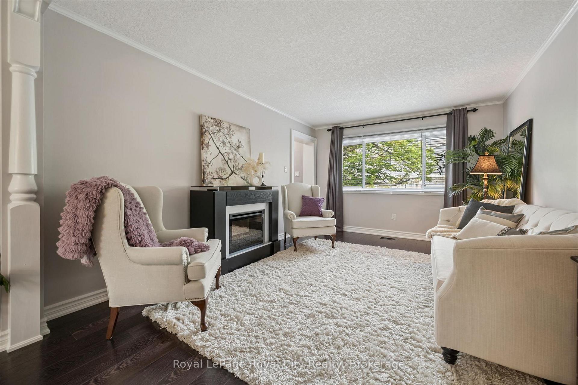 Photo 6 of Unit 2, 30 Green Valley Drive, Kitchener, Pioneer Park — HOMEH