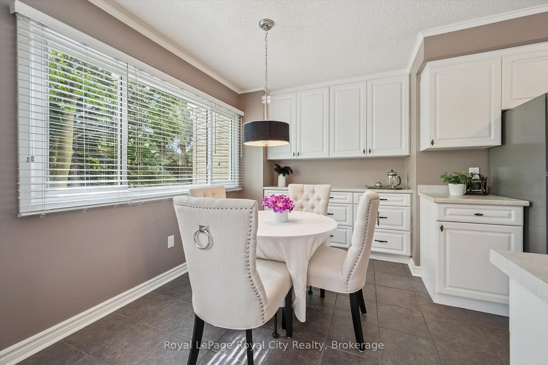 Photo 12 of Unit 2, 30 Green Valley Drive, Kitchener, Pioneer Park — HOMEH
