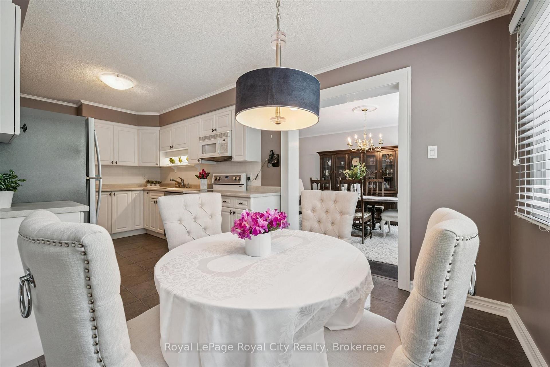 Photo 13 of Unit 2, 30 Green Valley Drive, Kitchener, Pioneer Park — HOMEH