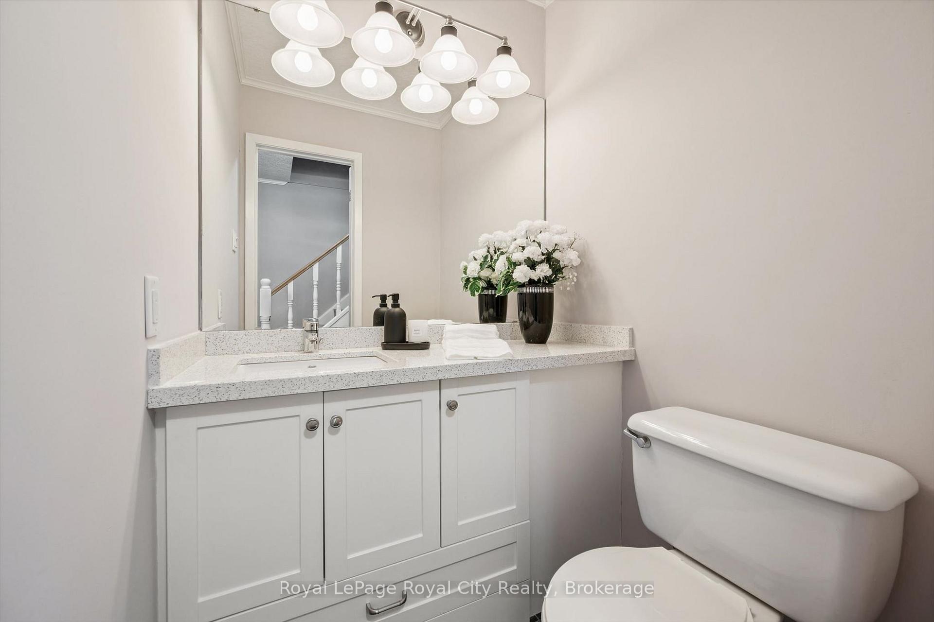 Photo 14 of Unit 2, 30 Green Valley Drive, Kitchener, Pioneer Park — HOMEH