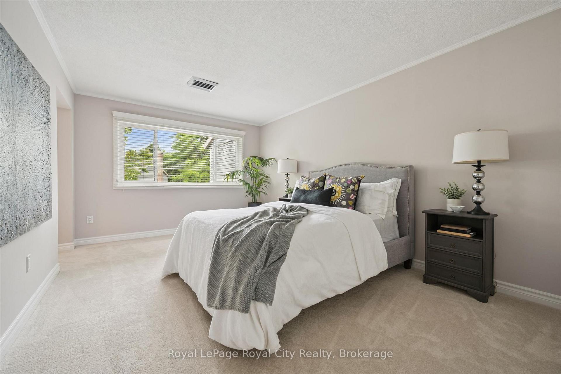 Photo 15 of Unit 2, 30 Green Valley Drive, Kitchener, Pioneer Park — HOMEH