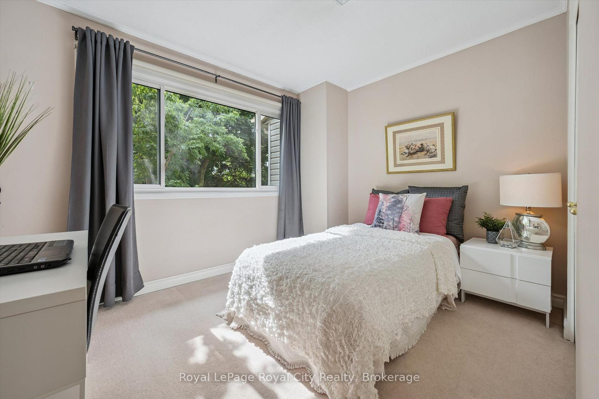 Photo 20 of Unit 2, 30 Green Valley Drive, Kitchener, Pioneer Park — HOMEH