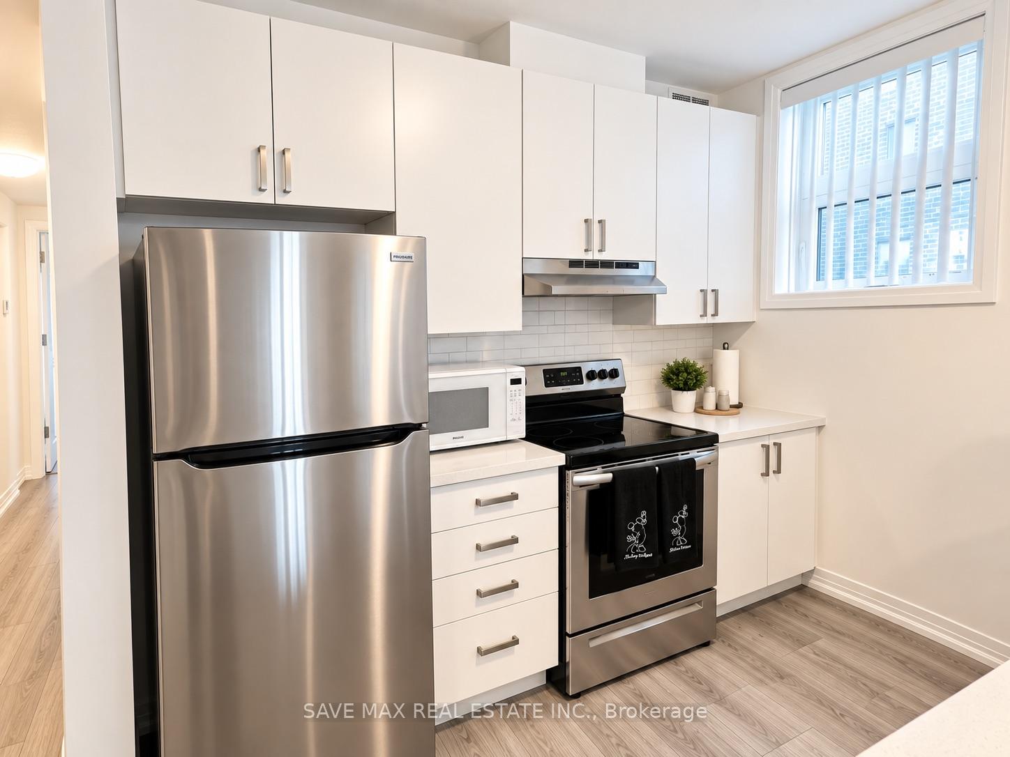 Photo 11 of 6705 Cropp Street, Niagara Falls, Morrison — HOMEH