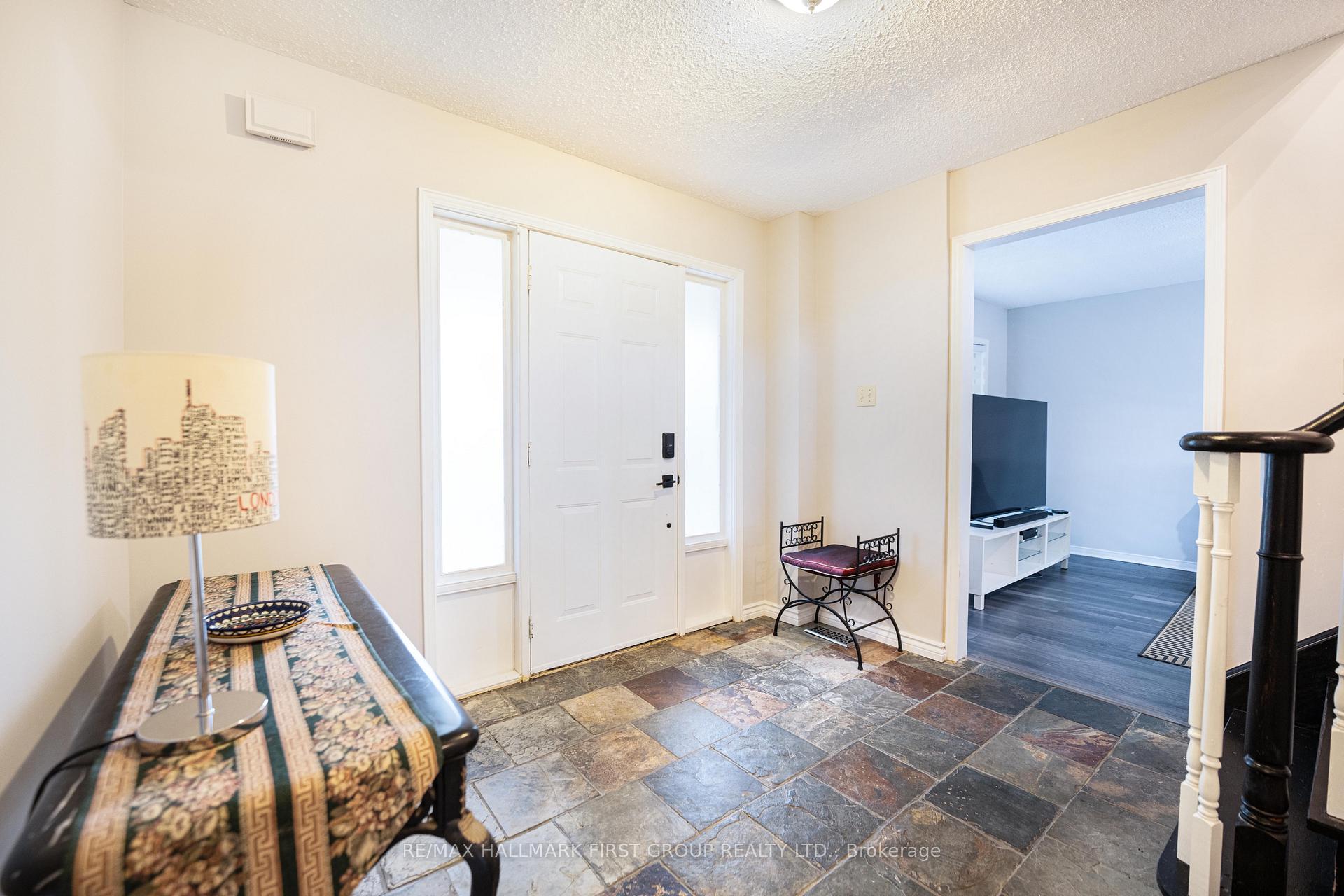 Photo 2 of 1855 New Street, Pickering, Amberlea — HOMEH