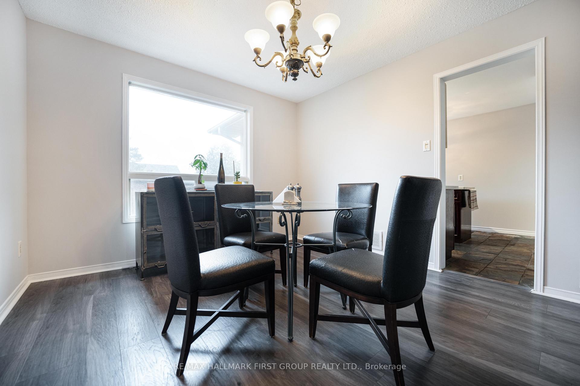 Photo 6 of 1855 New Street, Pickering, Amberlea — HOMEH