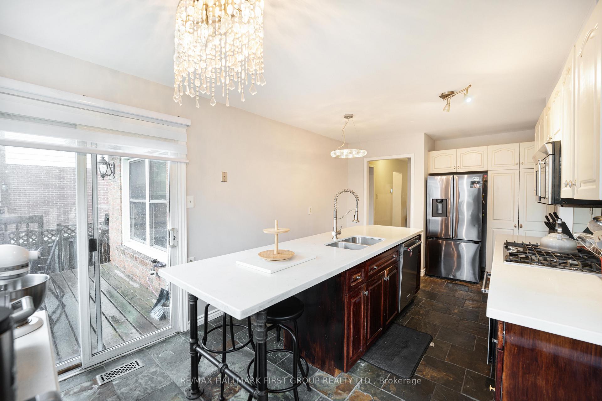Photo 7 of 1855 New Street, Pickering, Amberlea — HOMEH
