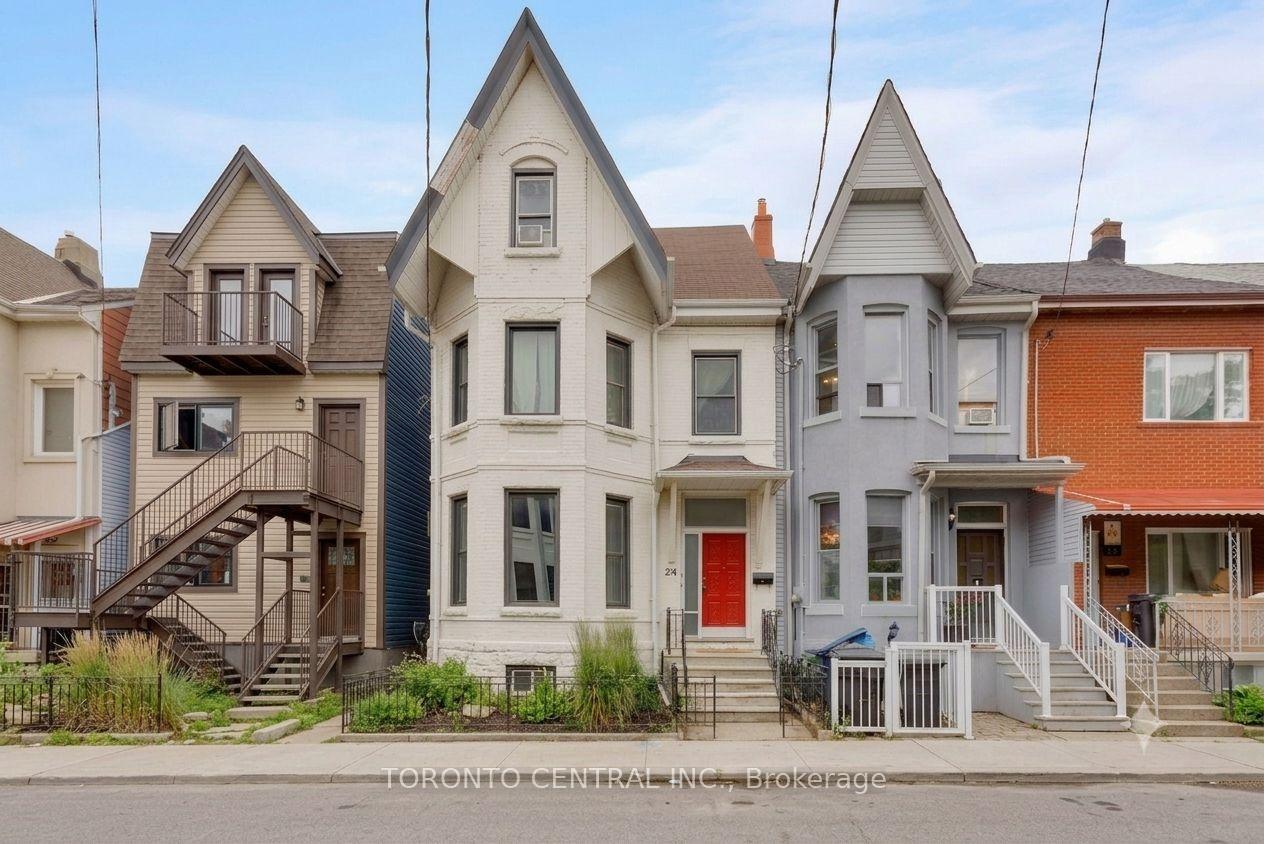 Photo 2 of 24 Manning Avenue, Toronto, Trinity-Bellwoods — HOMEH