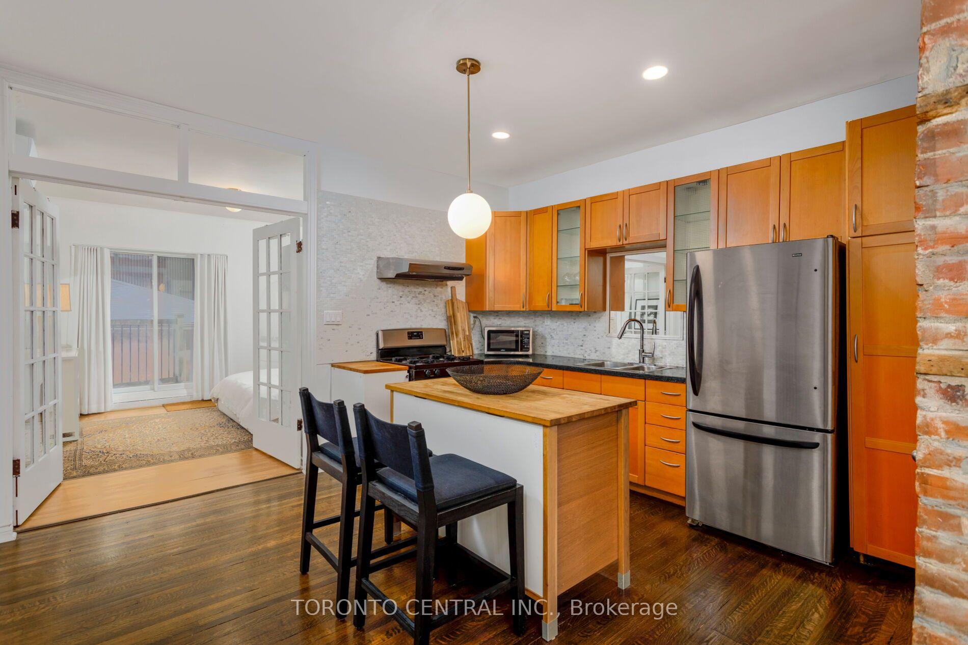 Photo 9 of 24 Manning Avenue, Toronto, Trinity-Bellwoods — HOMEH