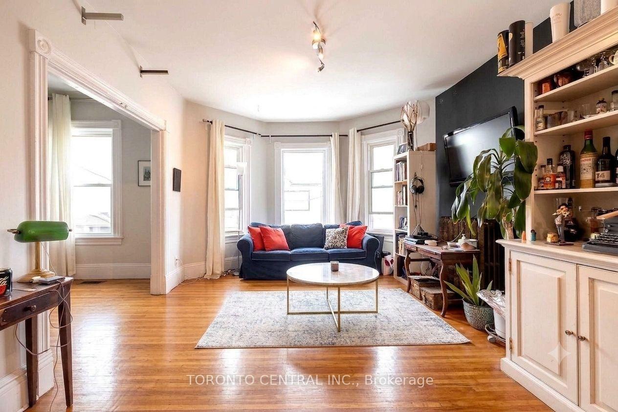 Photo 22 of 24 Manning Avenue, Toronto, Trinity-Bellwoods — HOMEH