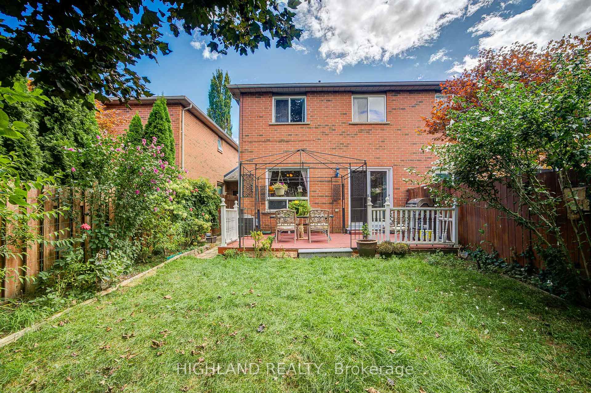 Photo 5 of 449 Fothergill Boulevard, Burlington, Appleby — HOMEH