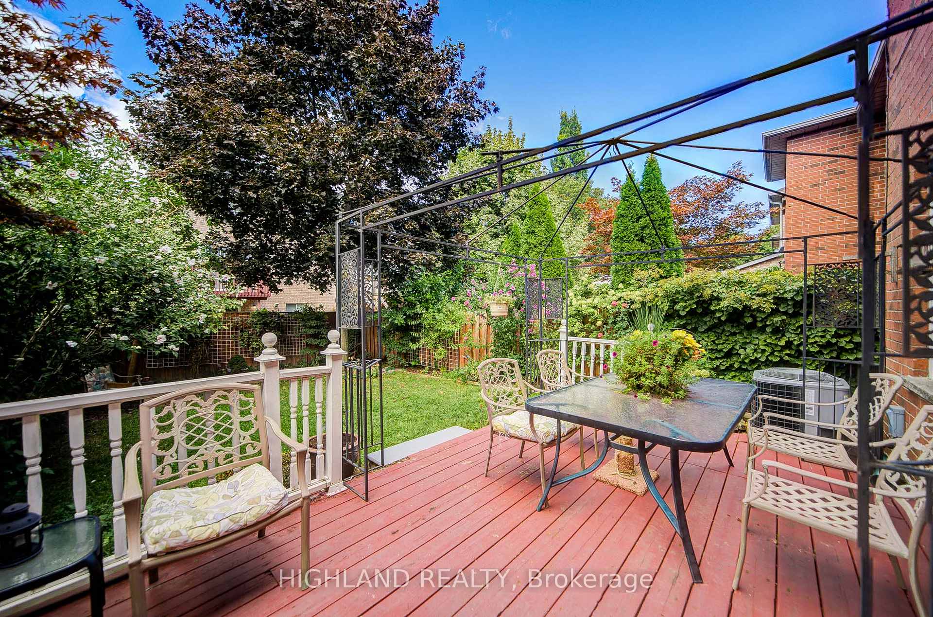 Photo 7 of 449 Fothergill Boulevard, Burlington, Appleby — HOMEH