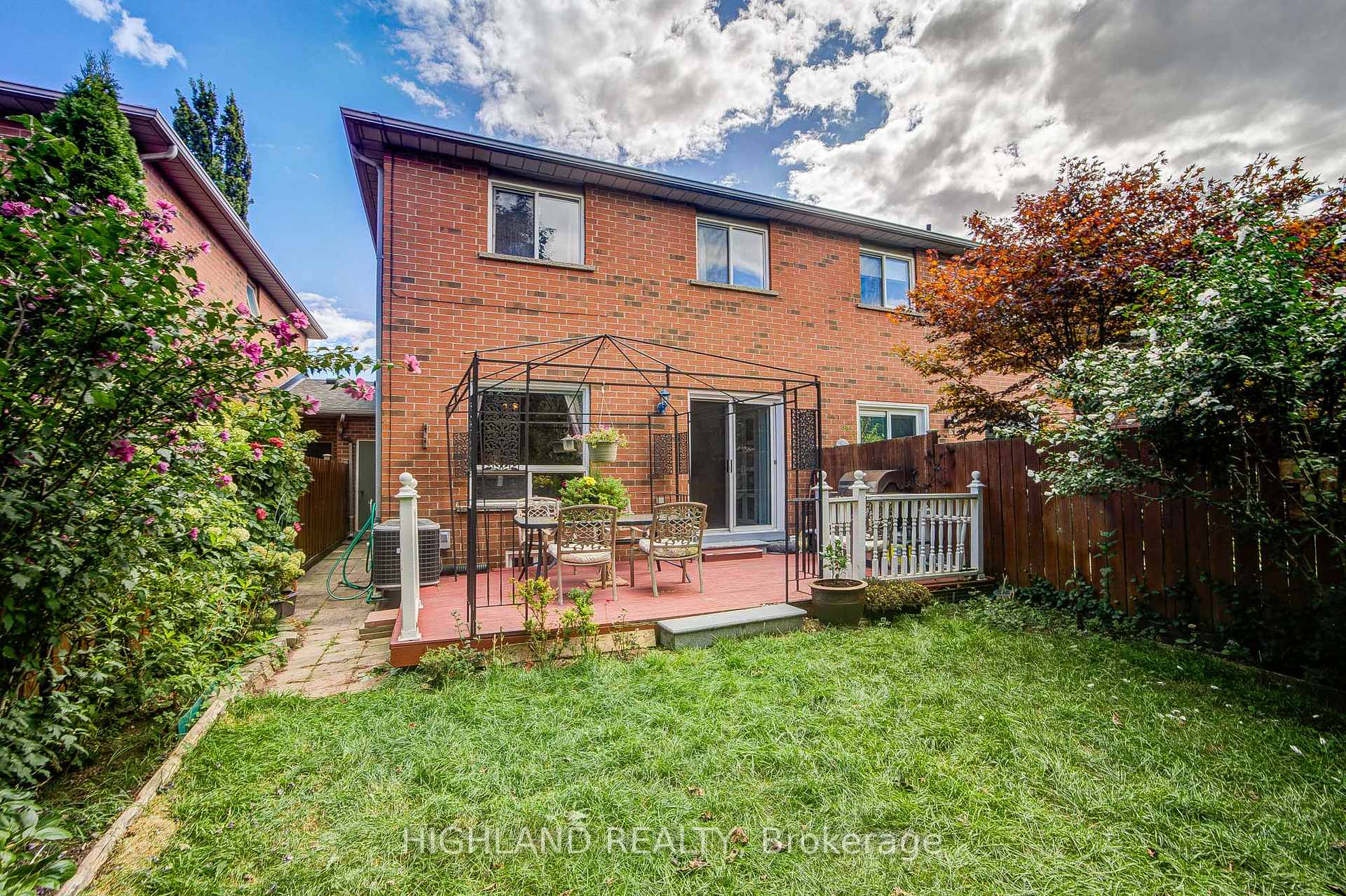 Photo 40 of 449 Fothergill Boulevard, Burlington, Appleby — HOMEH