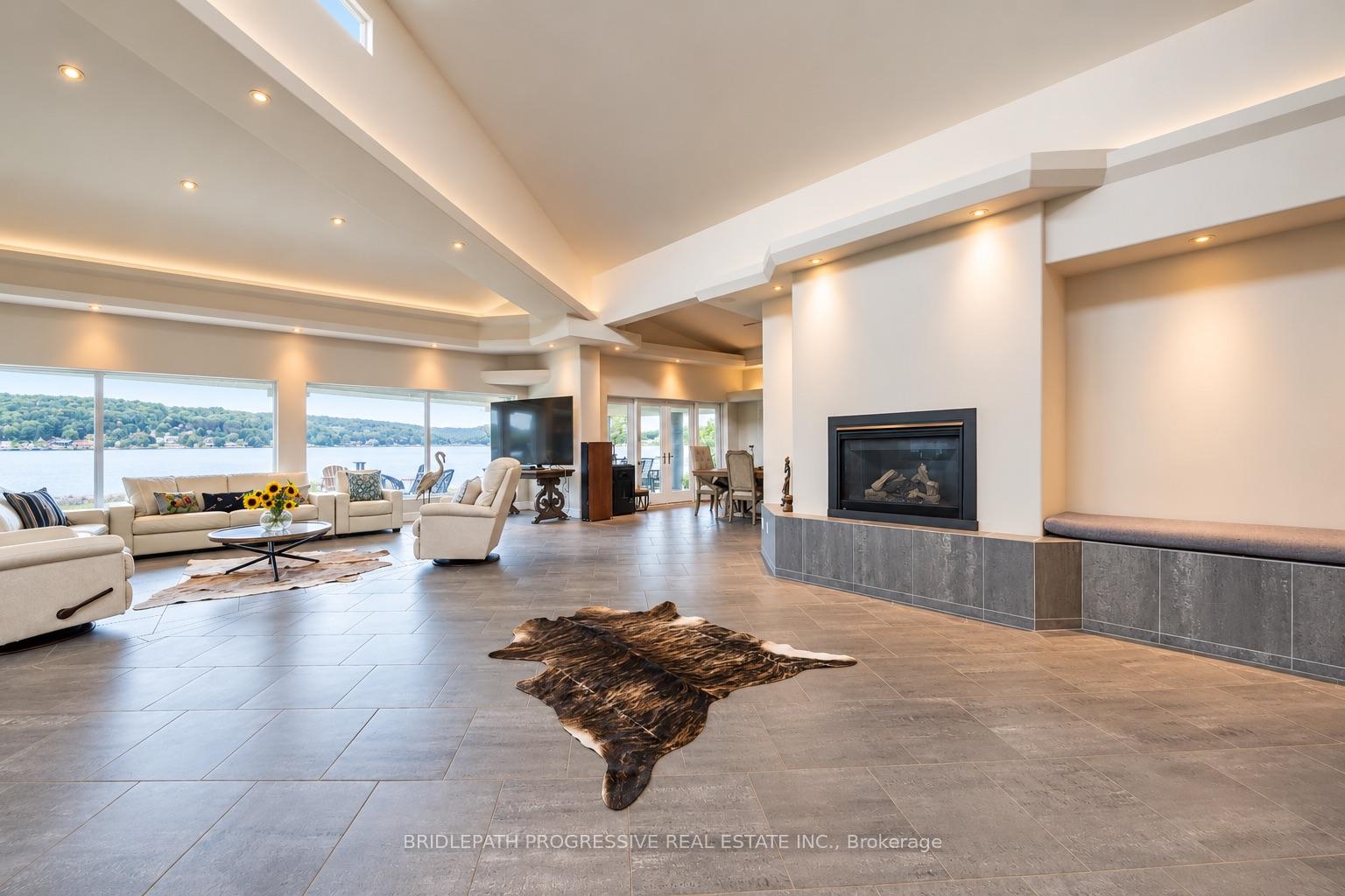 Photo 14 of 10 Beck Boulevard, Penetanguishene — HOMEH