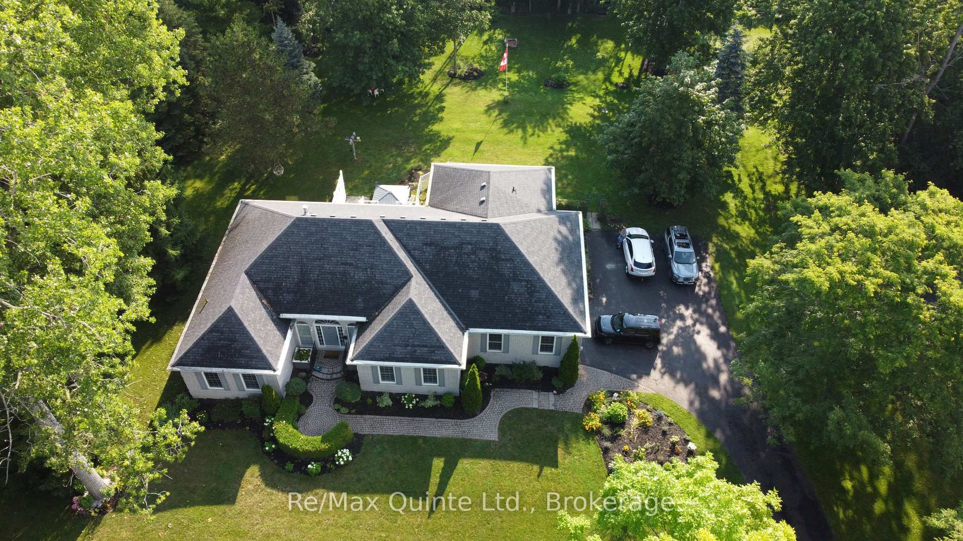 Photo 2 of 35 Penny Lane, Belleville, Belleville Ward — HOMEH