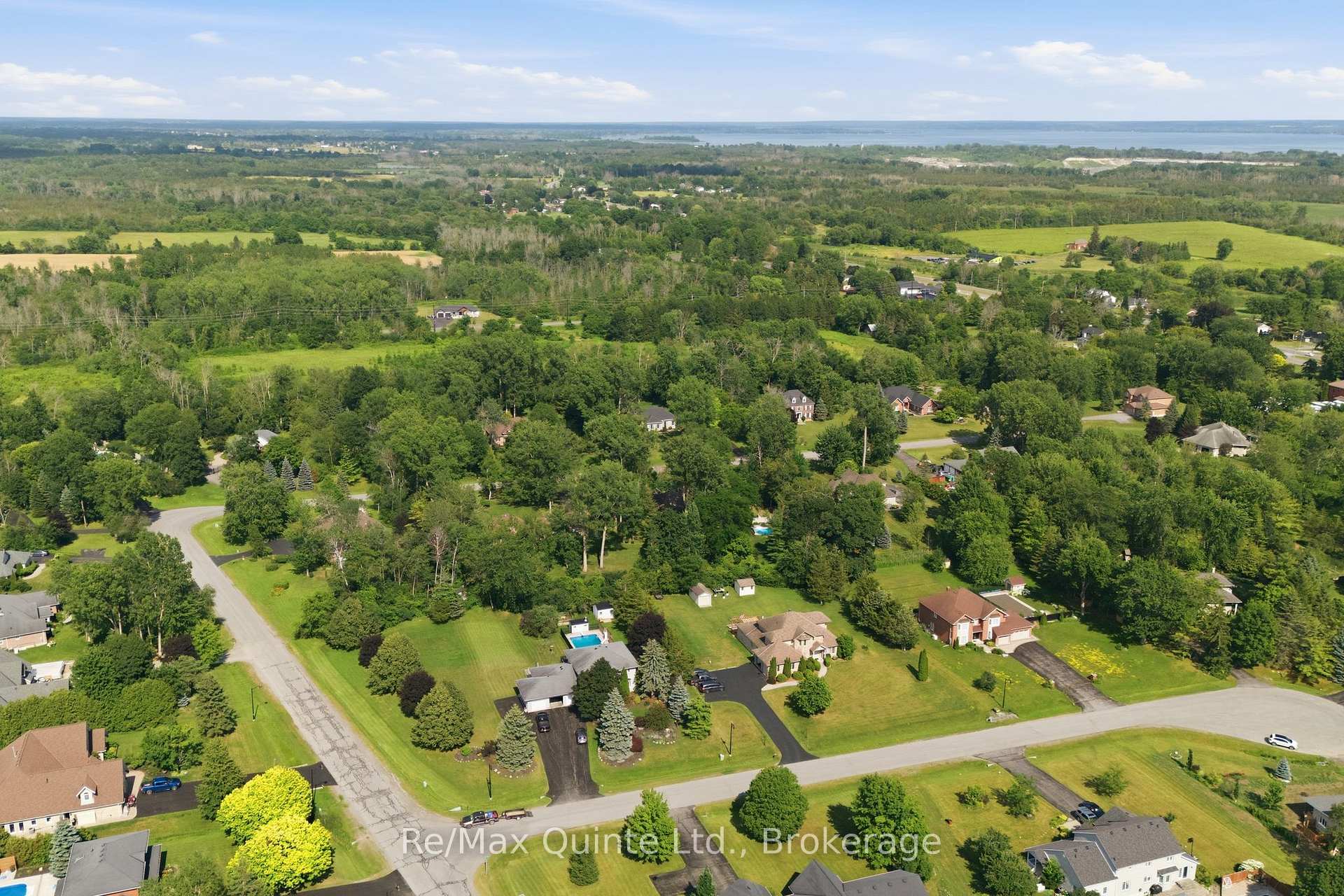 Photo 5 of 35 Penny Lane, Belleville, Belleville Ward — HOMEH