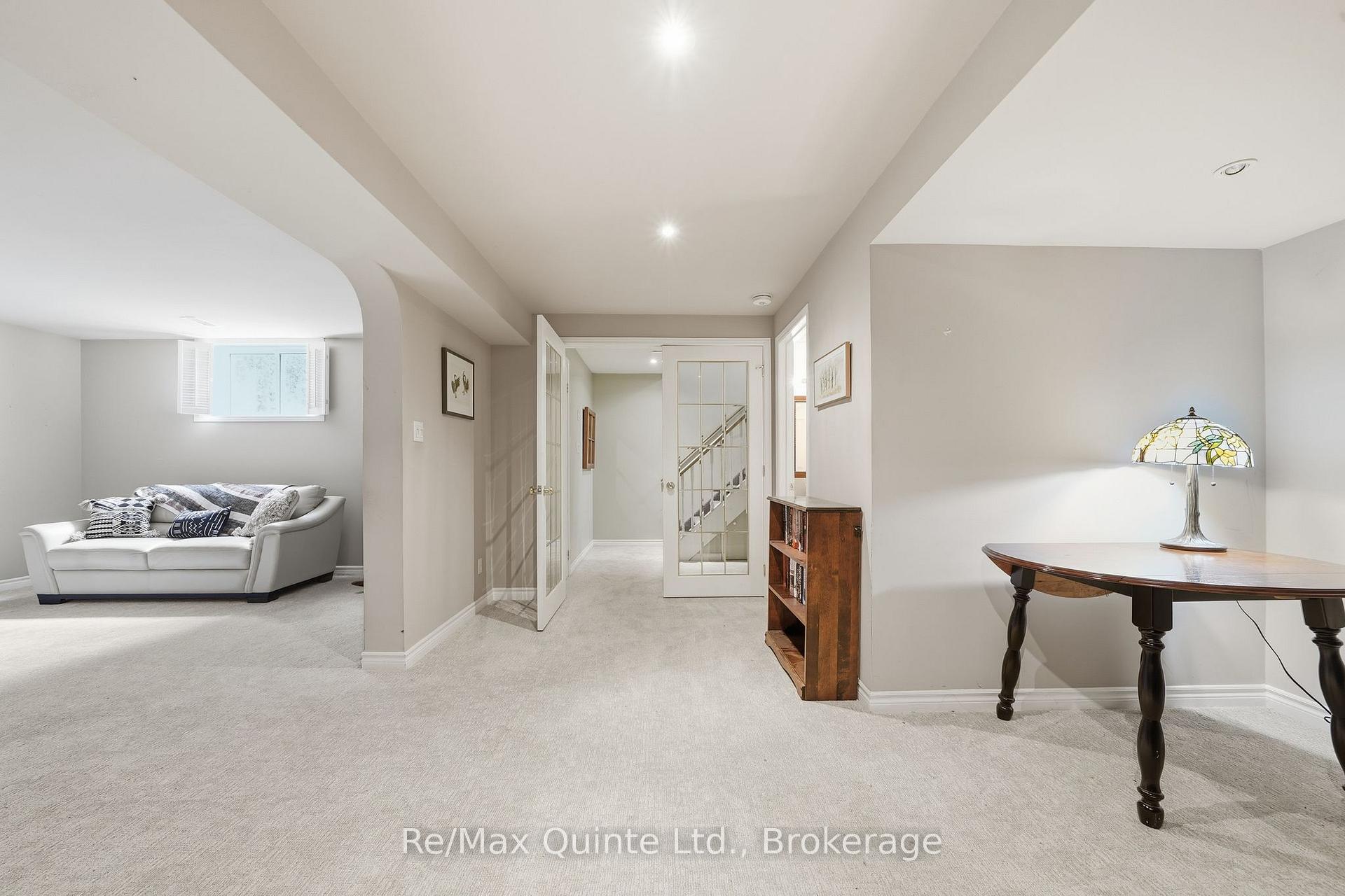 Photo 37 of 35 Penny Lane, Belleville, Belleville Ward — HOMEH