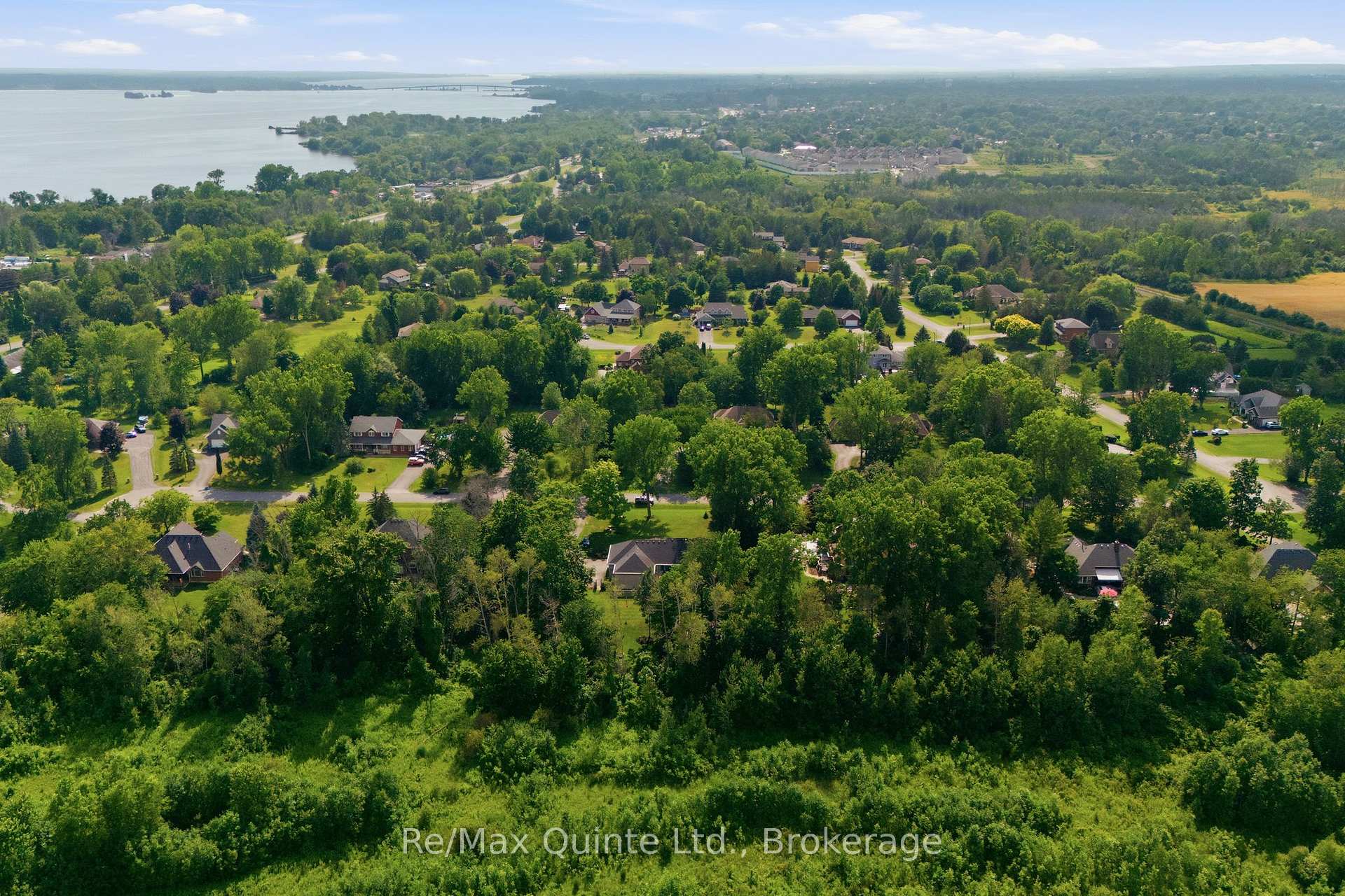Photo 50 of 35 Penny Lane, Belleville, Belleville Ward — HOMEH
