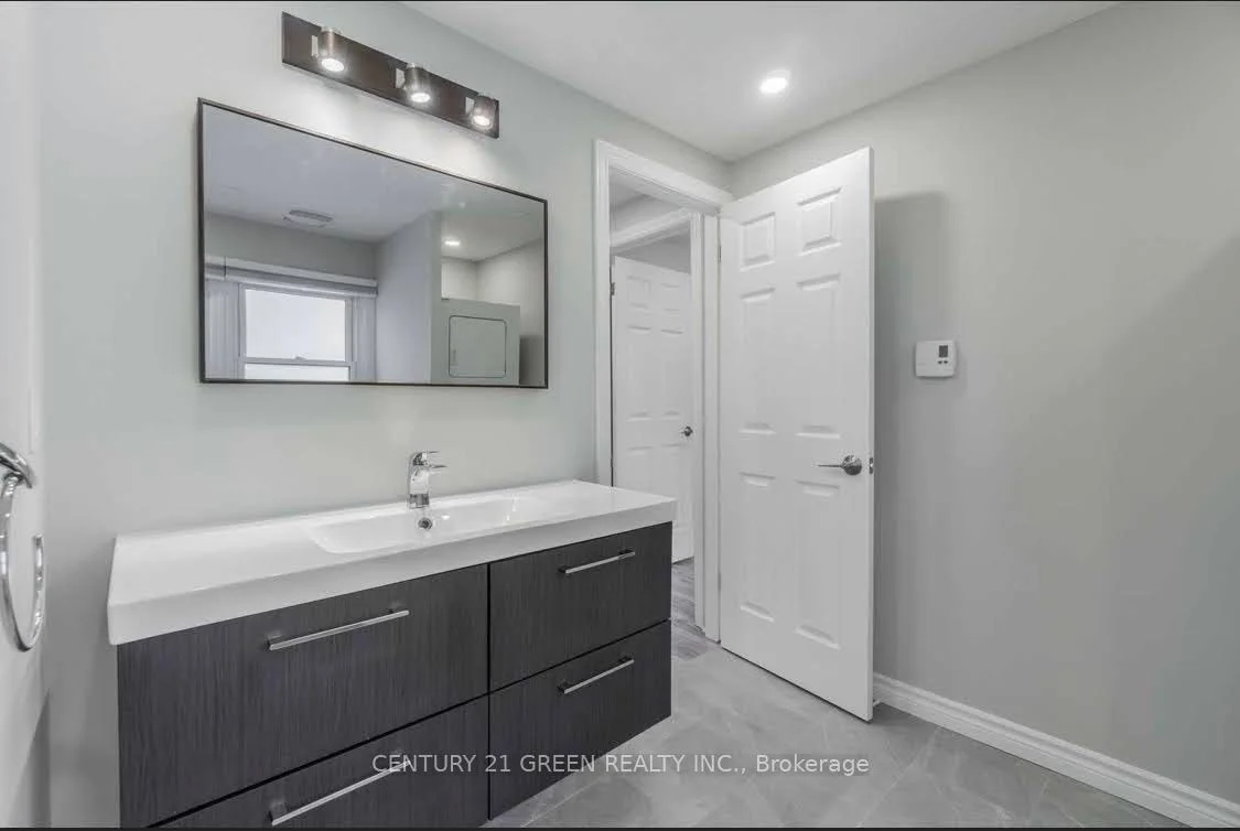 Photo 17 of Unit Lower, 415 Aztec Drive, Oshawa, McLaughlin — HOMEH