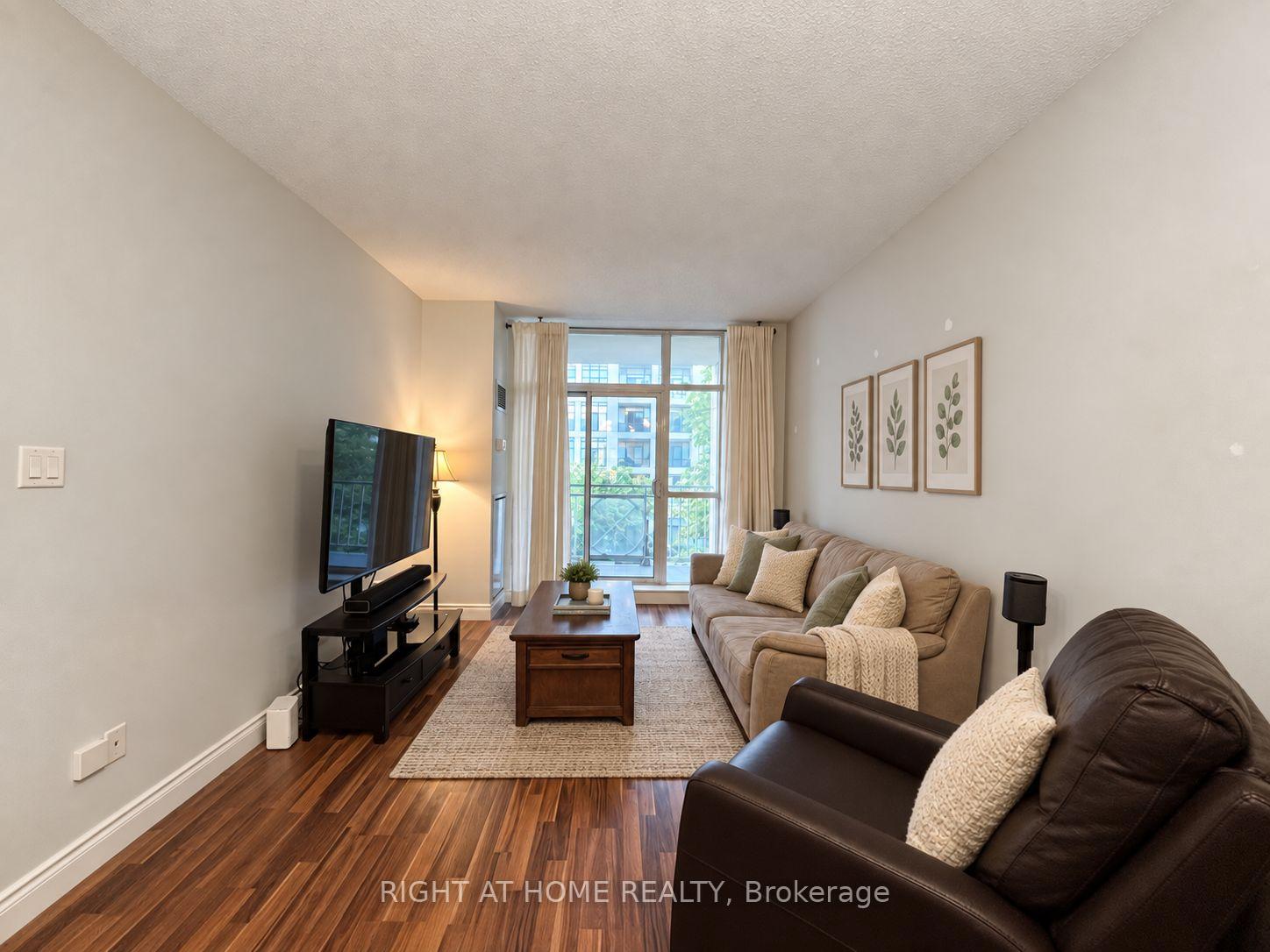 Photo 7 of Unit 308, 2511 Bloor Street W, Toronto, High Park-Swansea — HOMEH