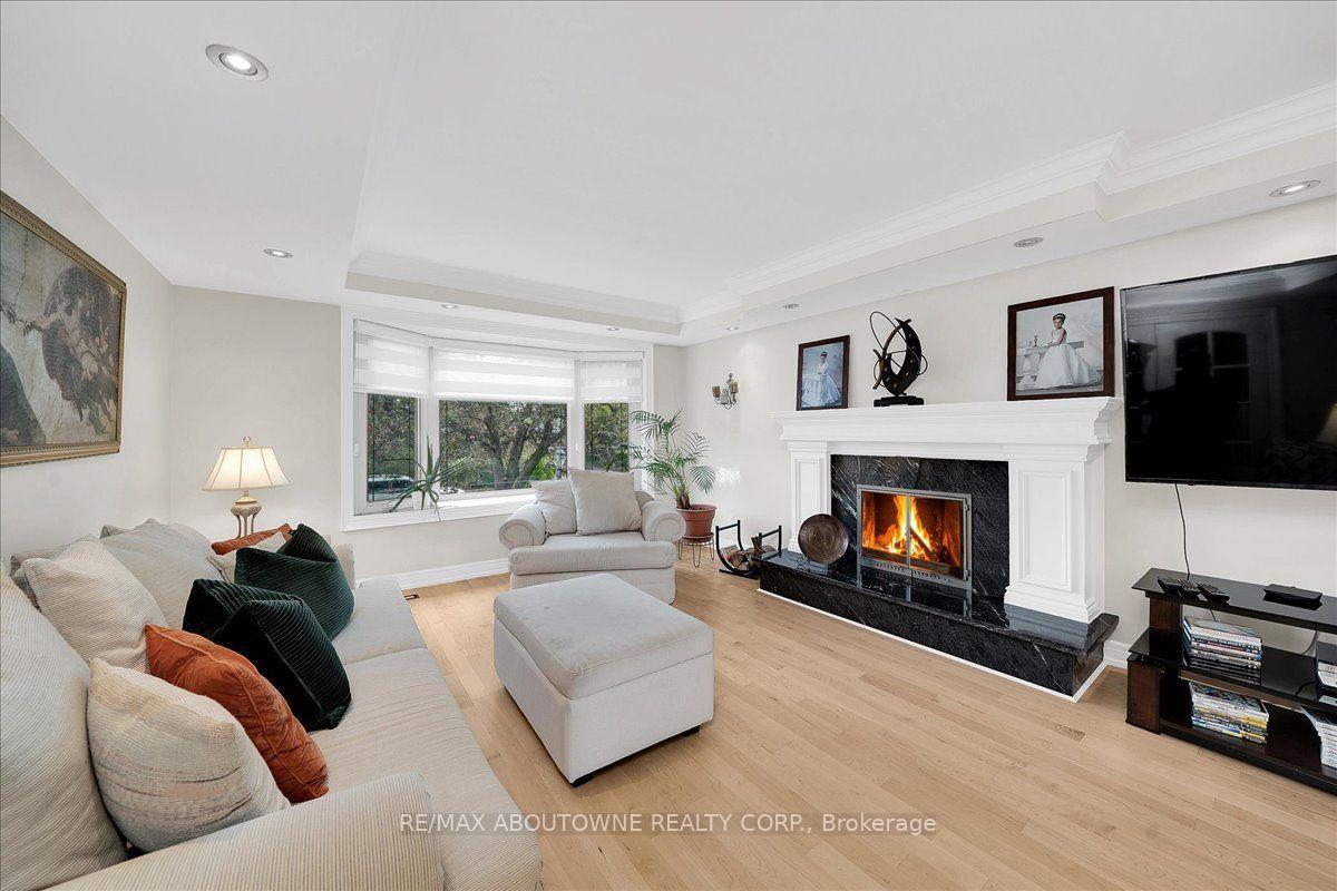 Photo 9 of 24 Golf View Drive, Brampton, Brampton East — HOMEH