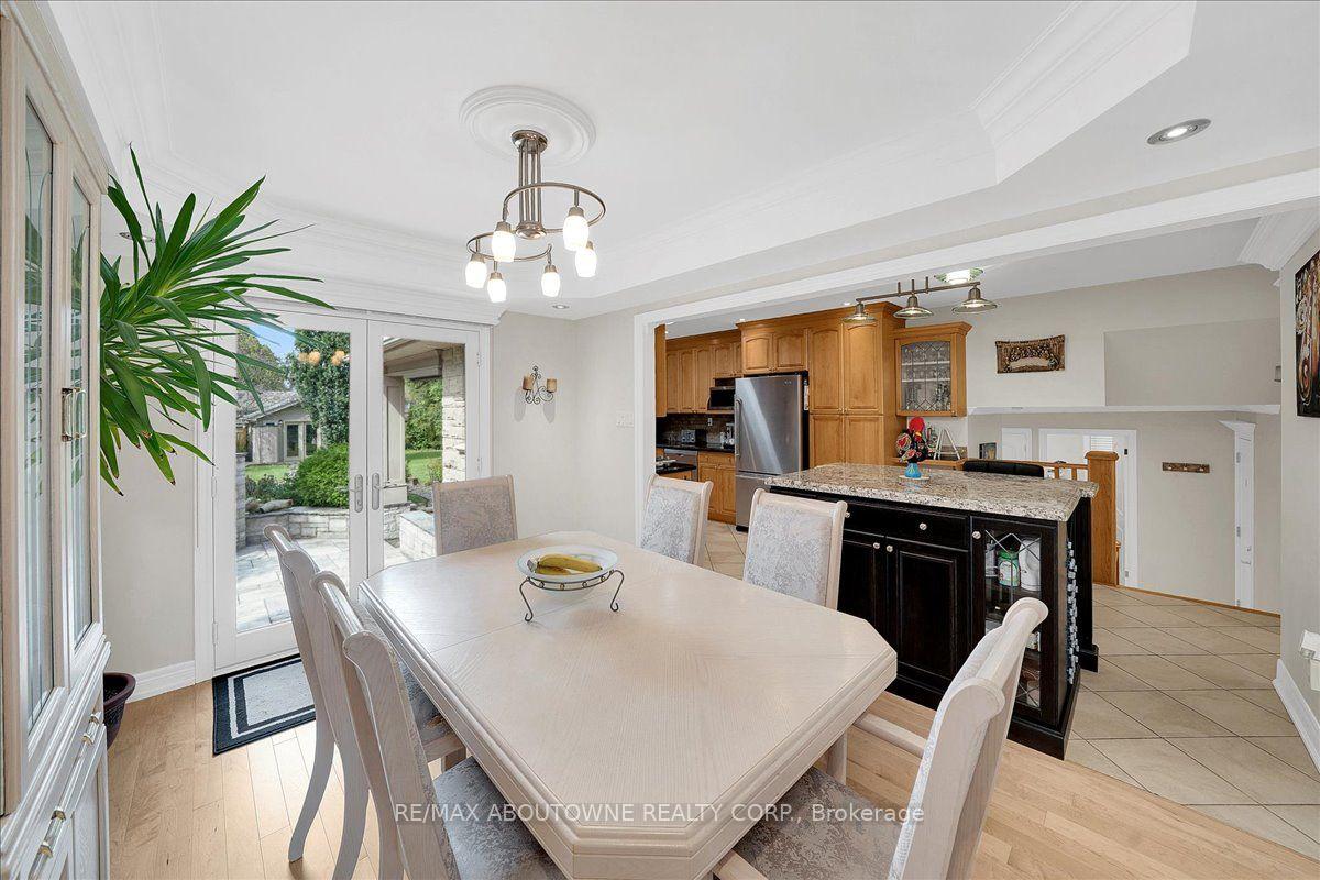 Photo 13 of 24 Golf View Drive, Brampton, Brampton East — HOMEH