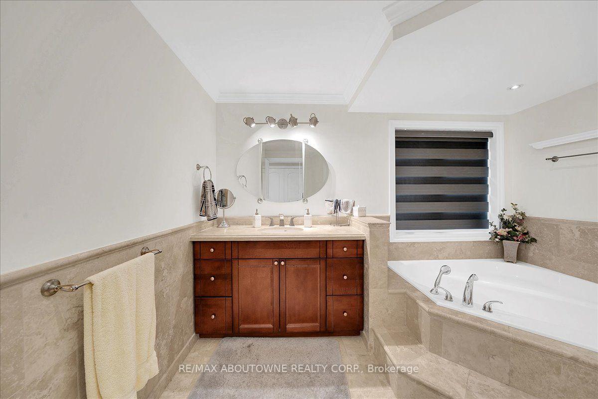 Photo 27 of 24 Golf View Drive, Brampton, Brampton East — HOMEH