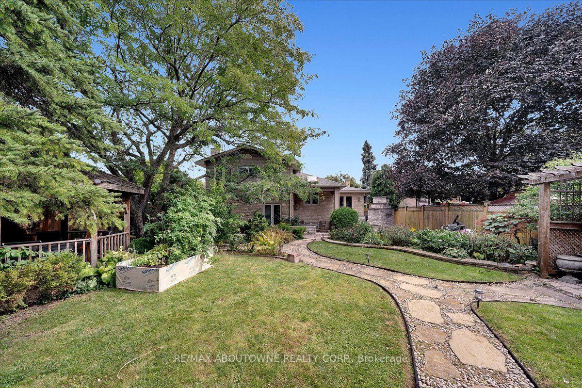 Photo 57 of 24 Golf View Drive, Brampton, Brampton East — HOMEH