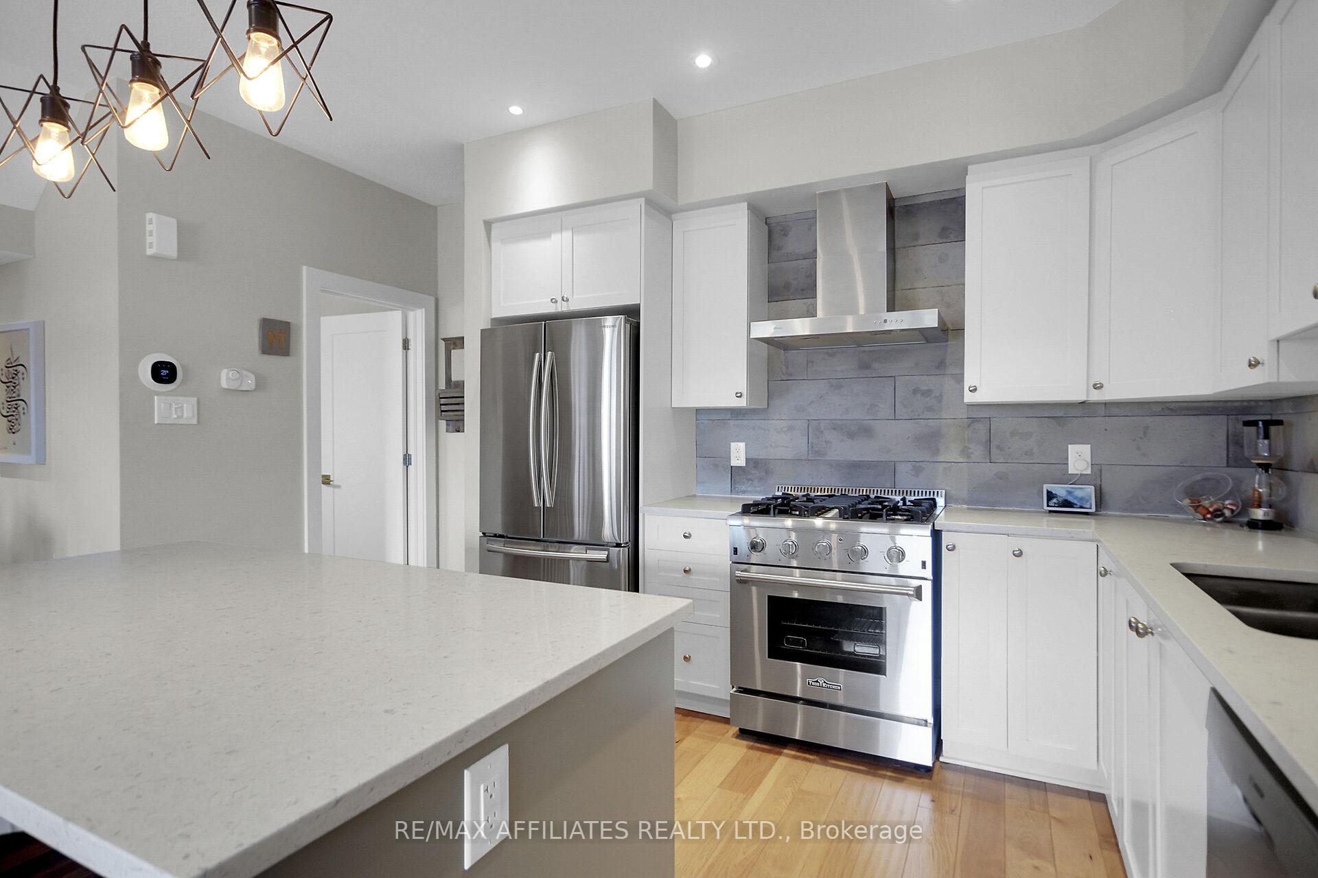Photo 27 of 302 Malmo Private, Ottawa, Riverside South/Gloucester Glen — HOMEH