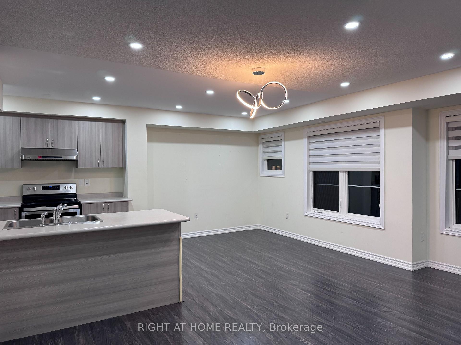 Photo 3 of Unit 191, 200 Veterans Drive, Brampton, Northwest Brampton — HOMEH