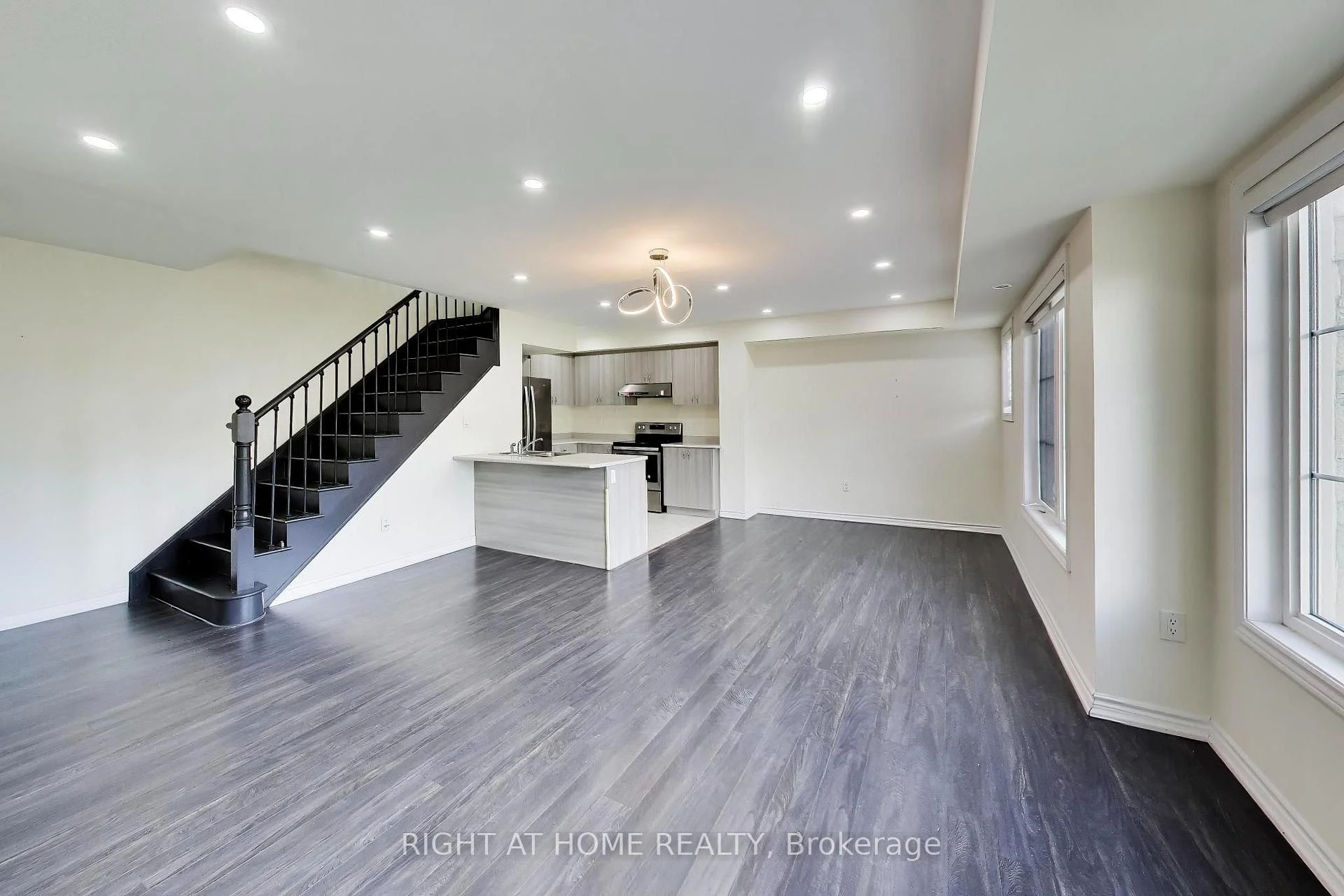 Photo 16 of Unit 191, 200 Veterans Drive, Brampton, Northwest Brampton — HOMEH