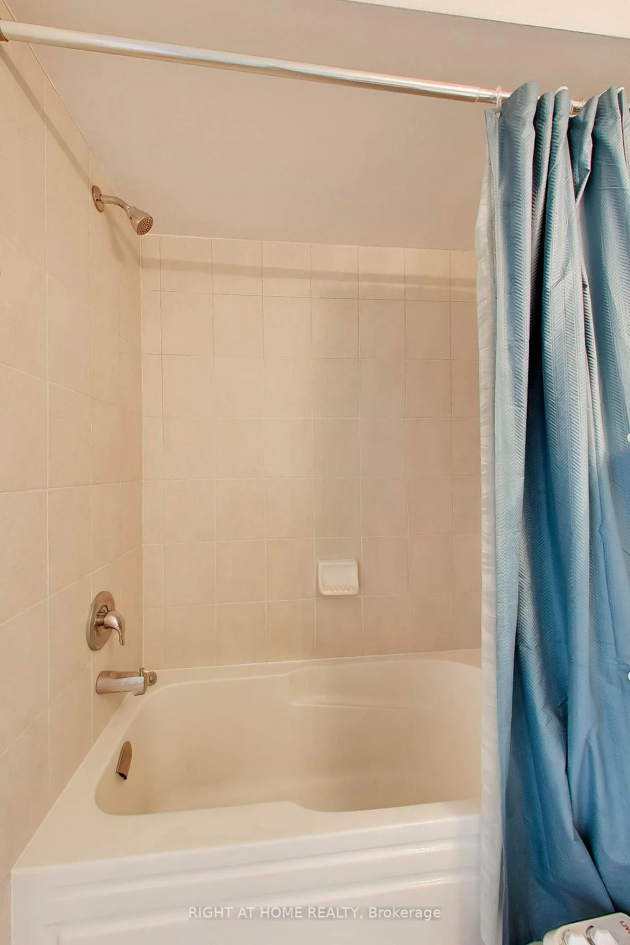 Photo 42 of Unit 191, 200 Veterans Drive, Brampton, Northwest Brampton — HOMEH