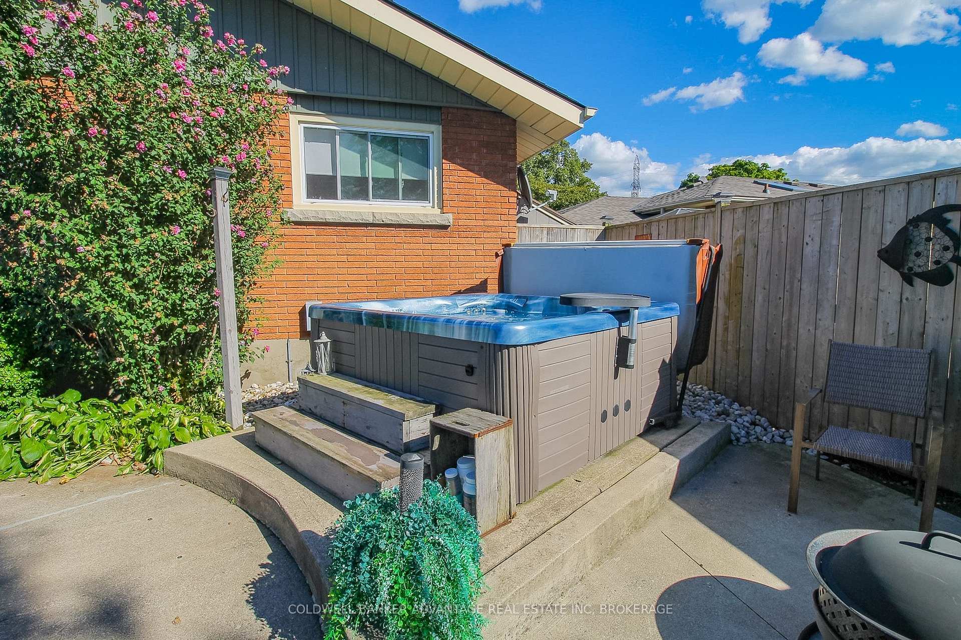 Photo 43 of 60 Gladys Avenue, Welland, Lincoln/Crowland — HOMEH