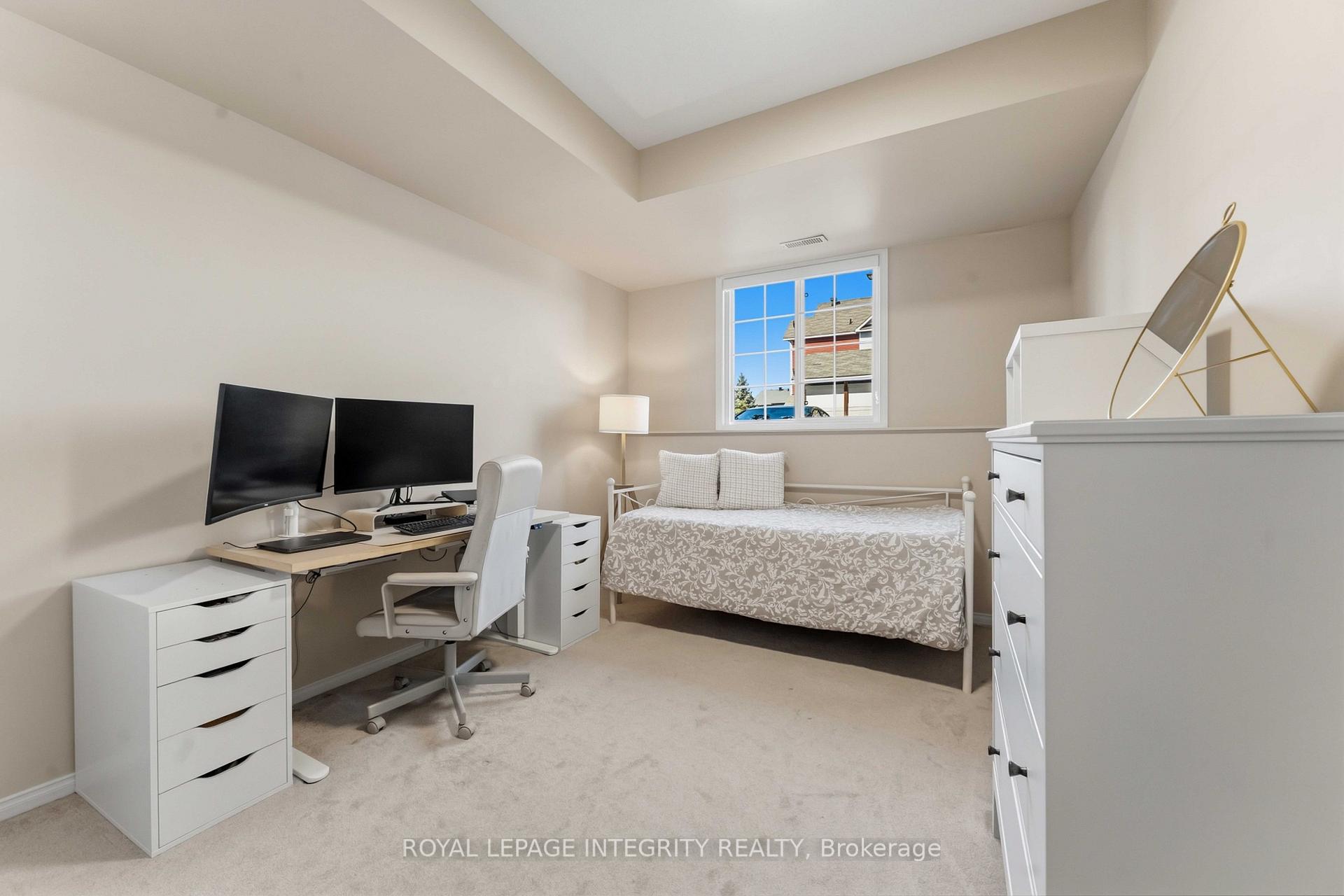 Photo 23 of 100 D Artesa Private, Ottawa, Kanata - Emerald Meadows/Trailwest — HOMEH