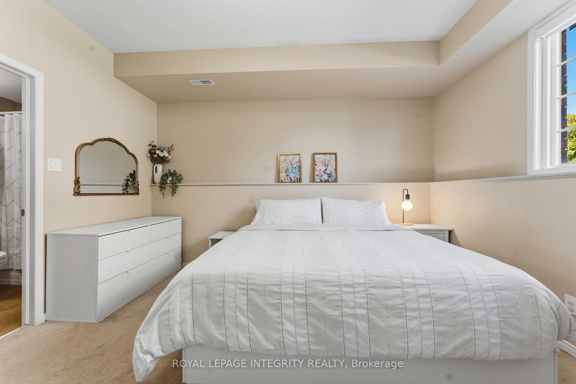 Photo 27 of 100 D Artesa Private, Ottawa, Kanata - Emerald Meadows/Trailwest — HOMEH