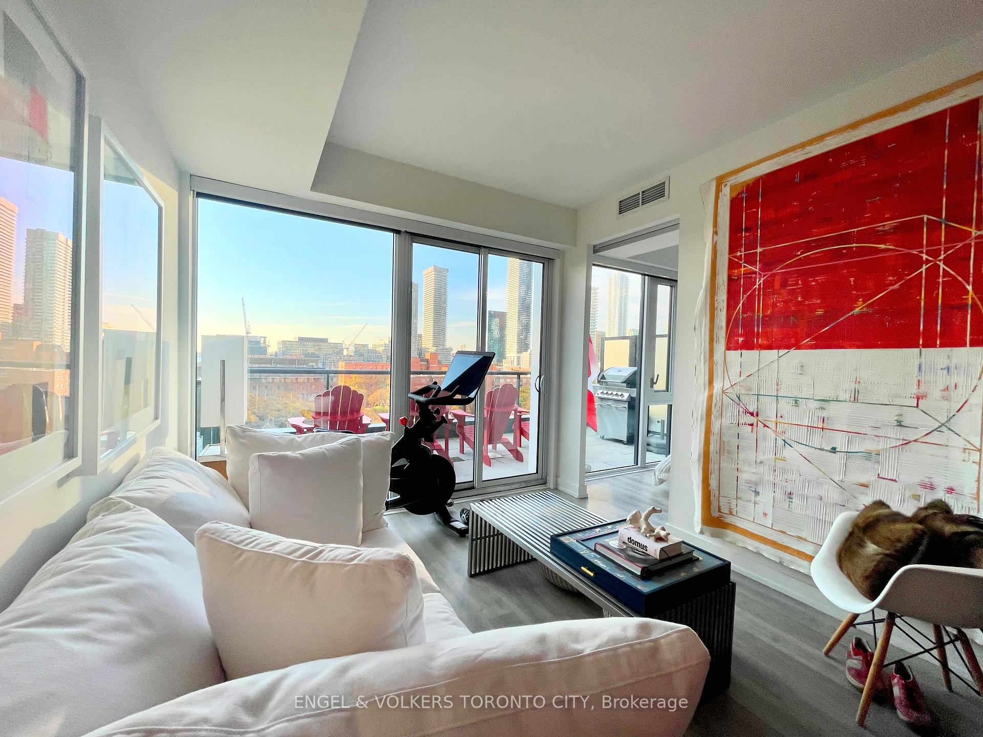 Photo 2 of Unit 822, 158 Front Street E, Toronto, Moss Park — HOMEH