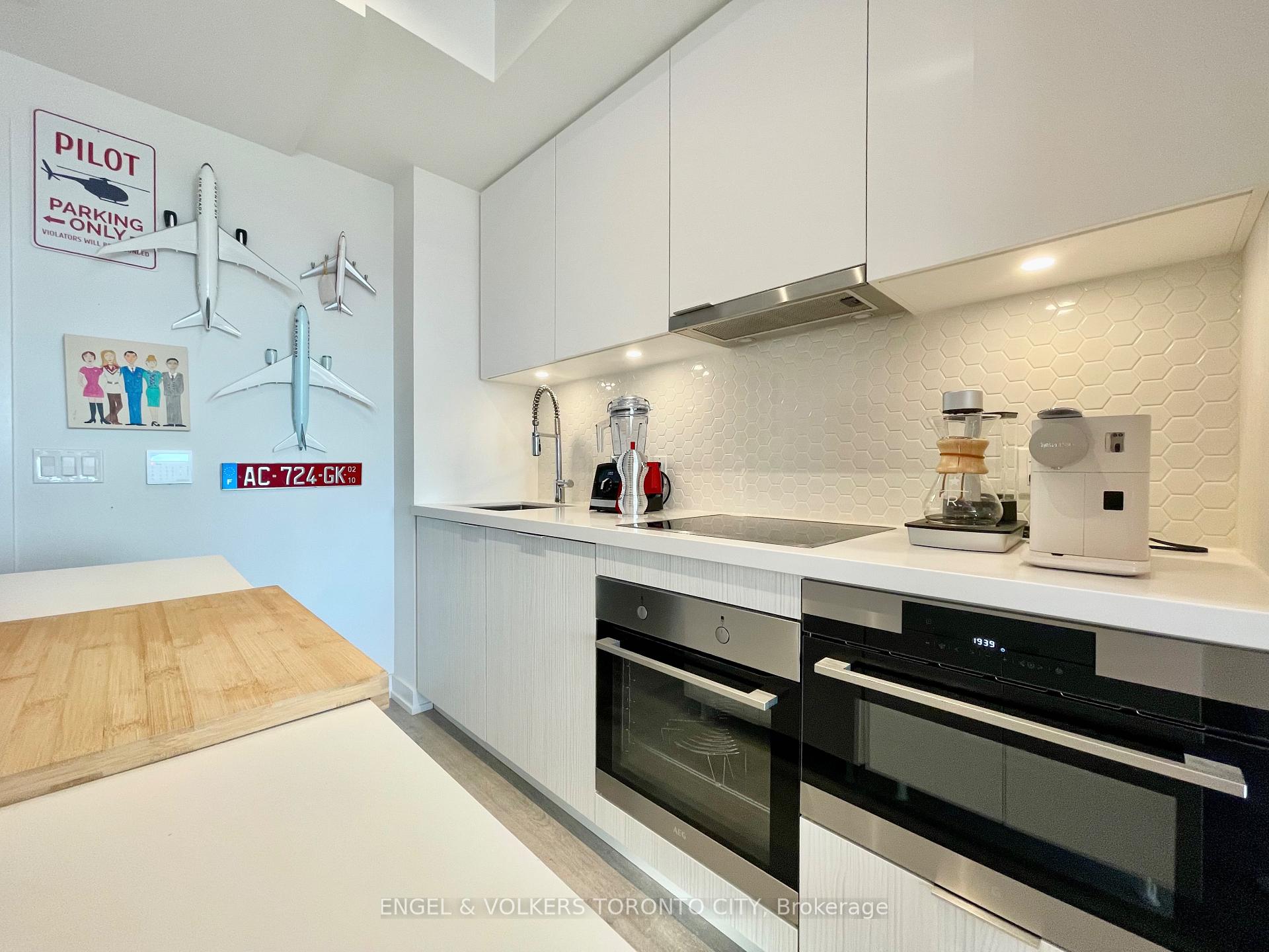 Photo 16 of Unit 822, 158 Front Street E, Toronto, Moss Park — HOMEH