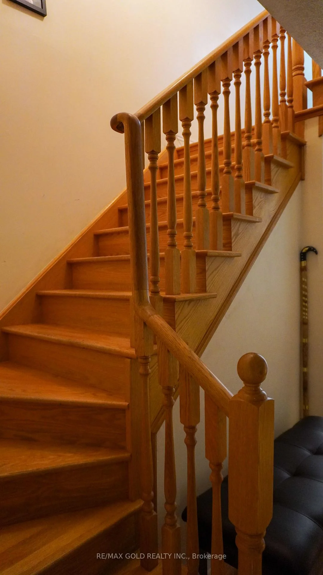 Photo 4 of 86 Turquoise Crescent, Brampton, Bram East — HOMEH