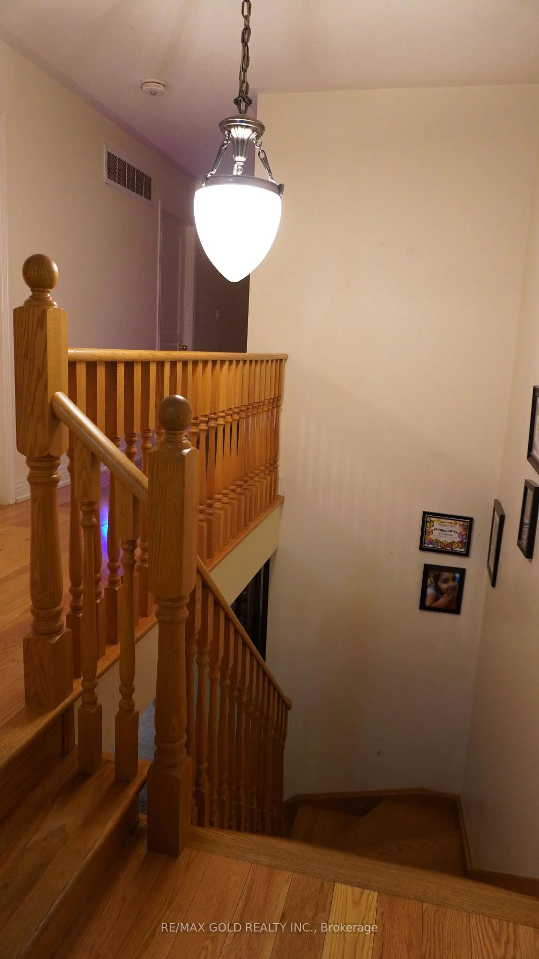 Photo 9 of 86 Turquoise Crescent, Brampton, Bram East — HOMEH