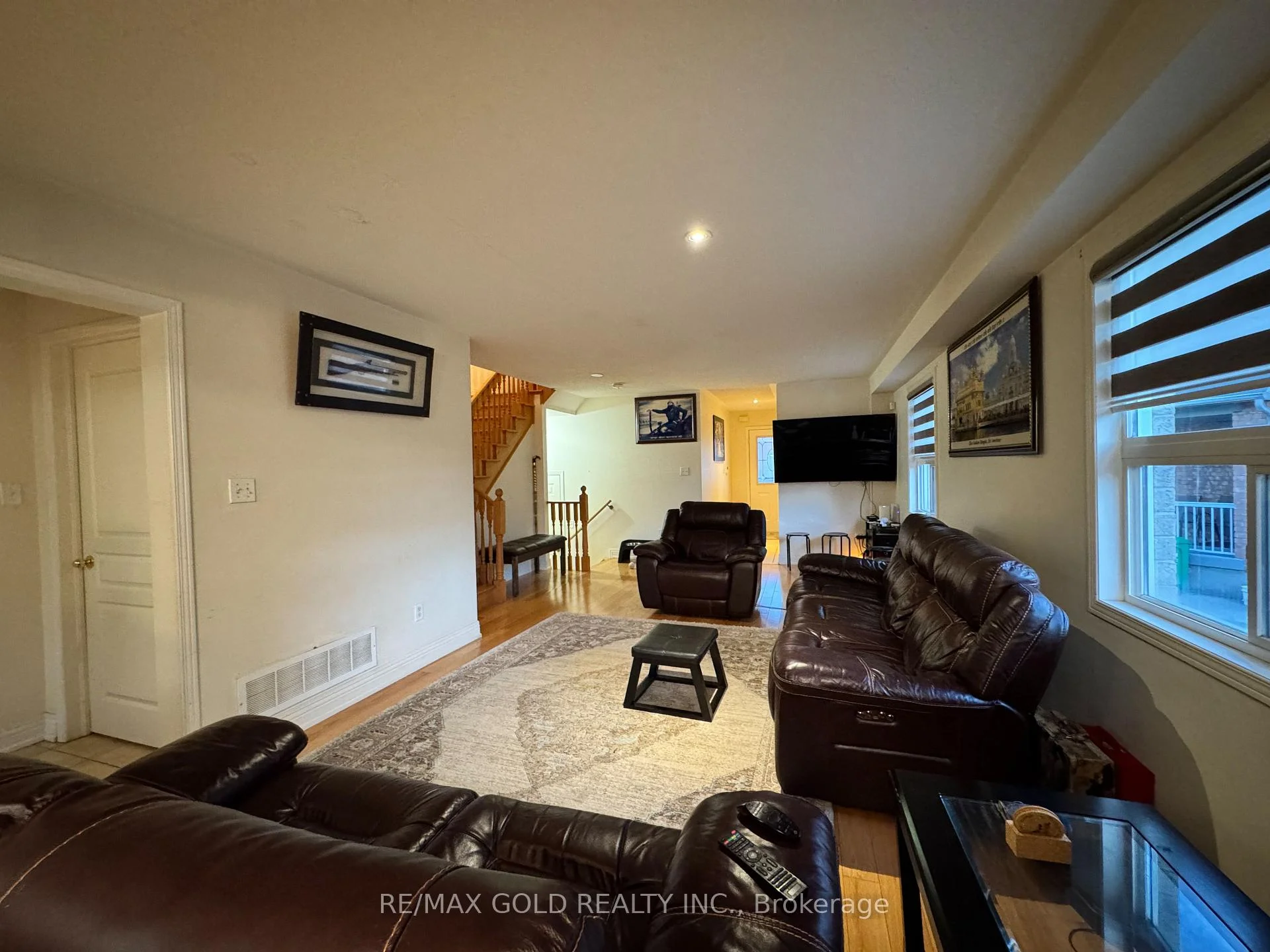 Photo 17 of 86 Turquoise Crescent, Brampton, Bram East — HOMEH