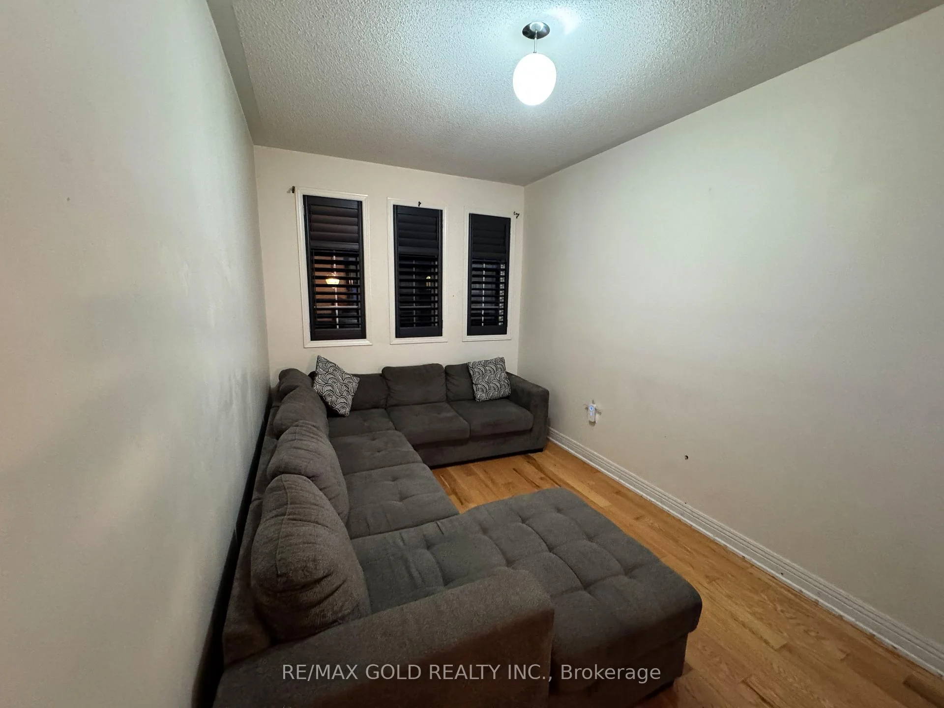Photo 37 of 86 Turquoise Crescent, Brampton, Bram East — HOMEH